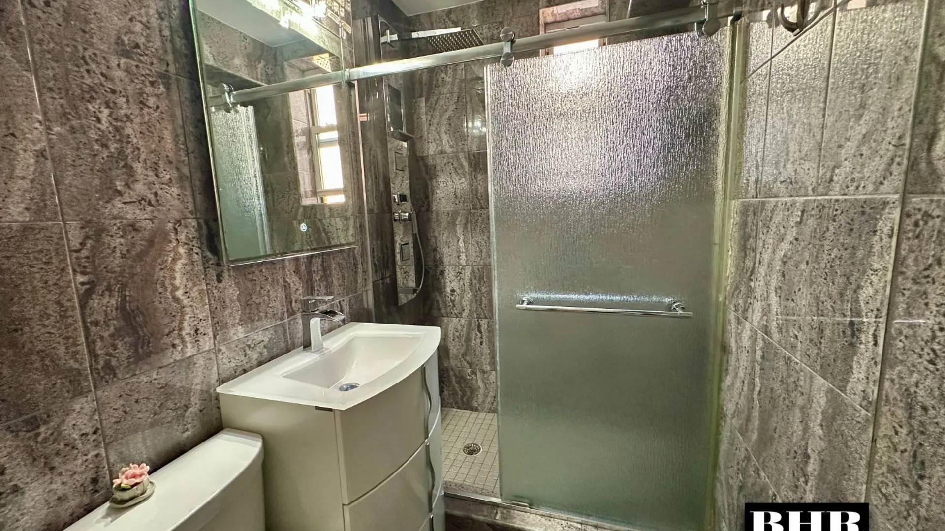 Property at 2461 E. 29th St, Brooklyn, NY 11235 14