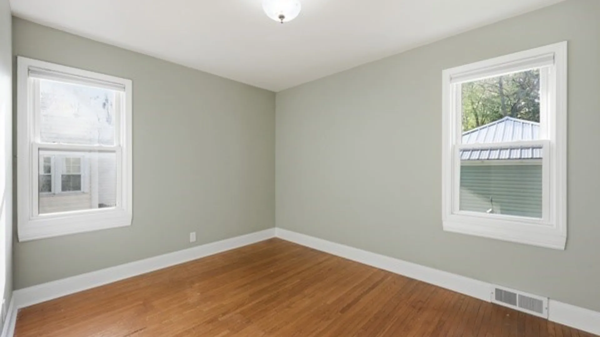Property at 4340 Seneca Street, West Seneca, NY 14224 15