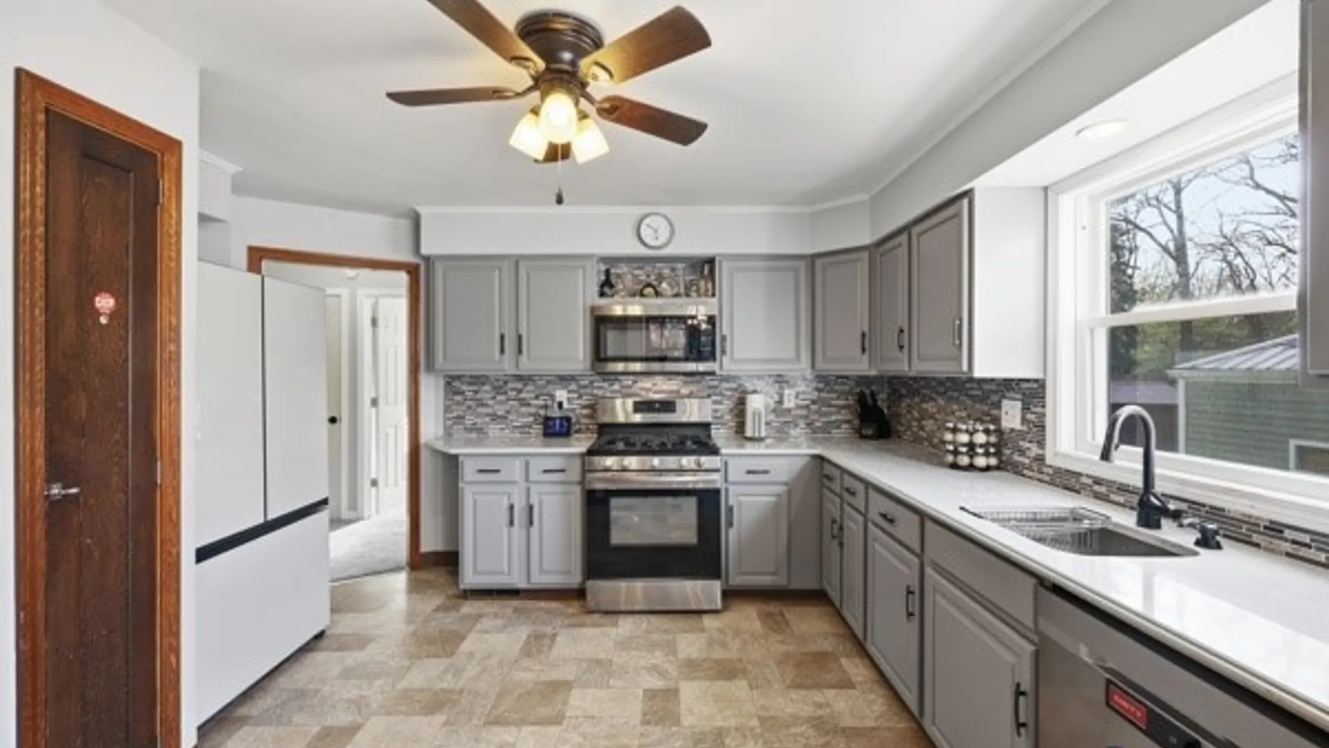 Property at 4340 Seneca Street, West Seneca, NY 14224 6