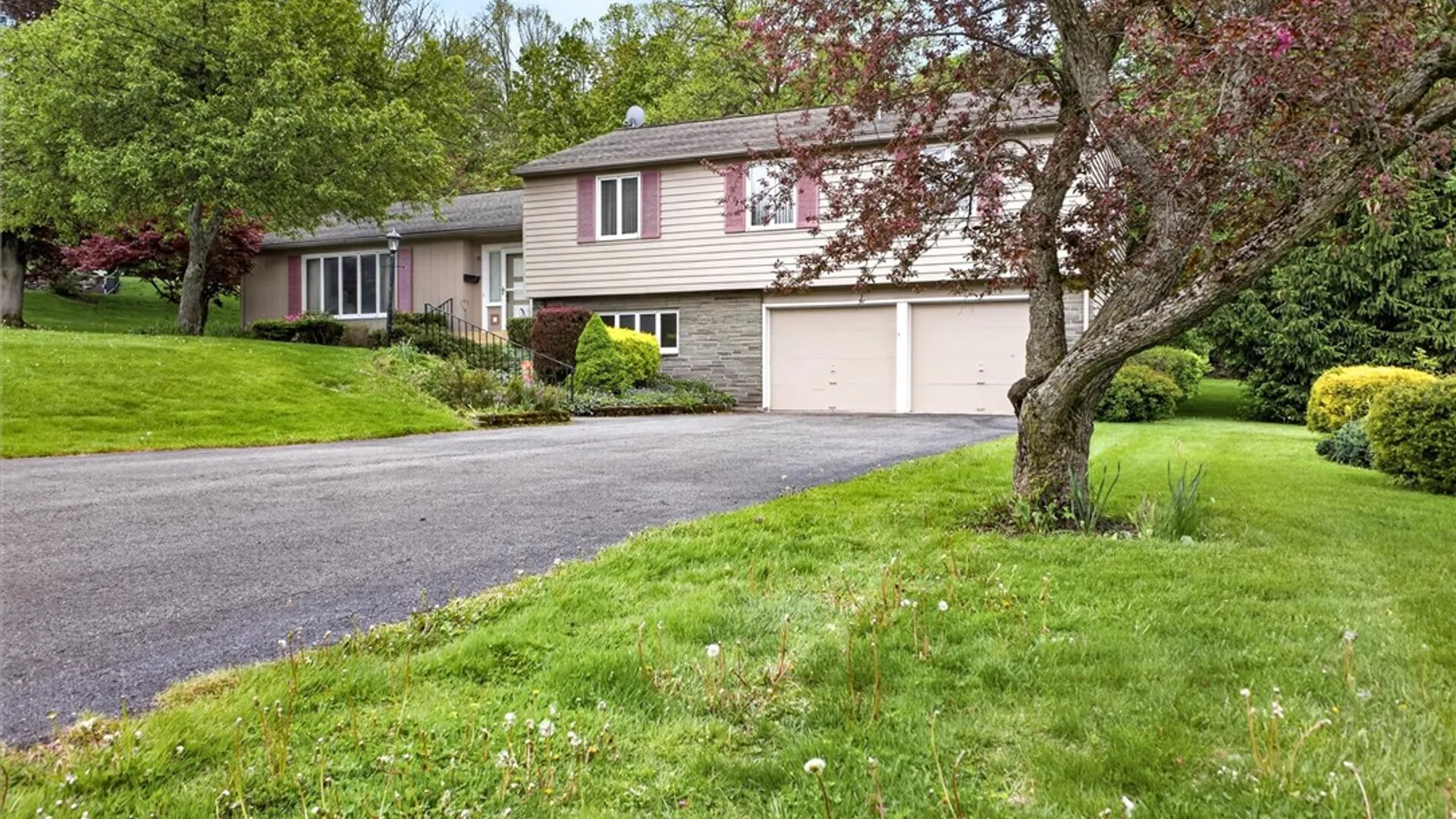 Property at 70 William Street, Phelps, NY 14532 3