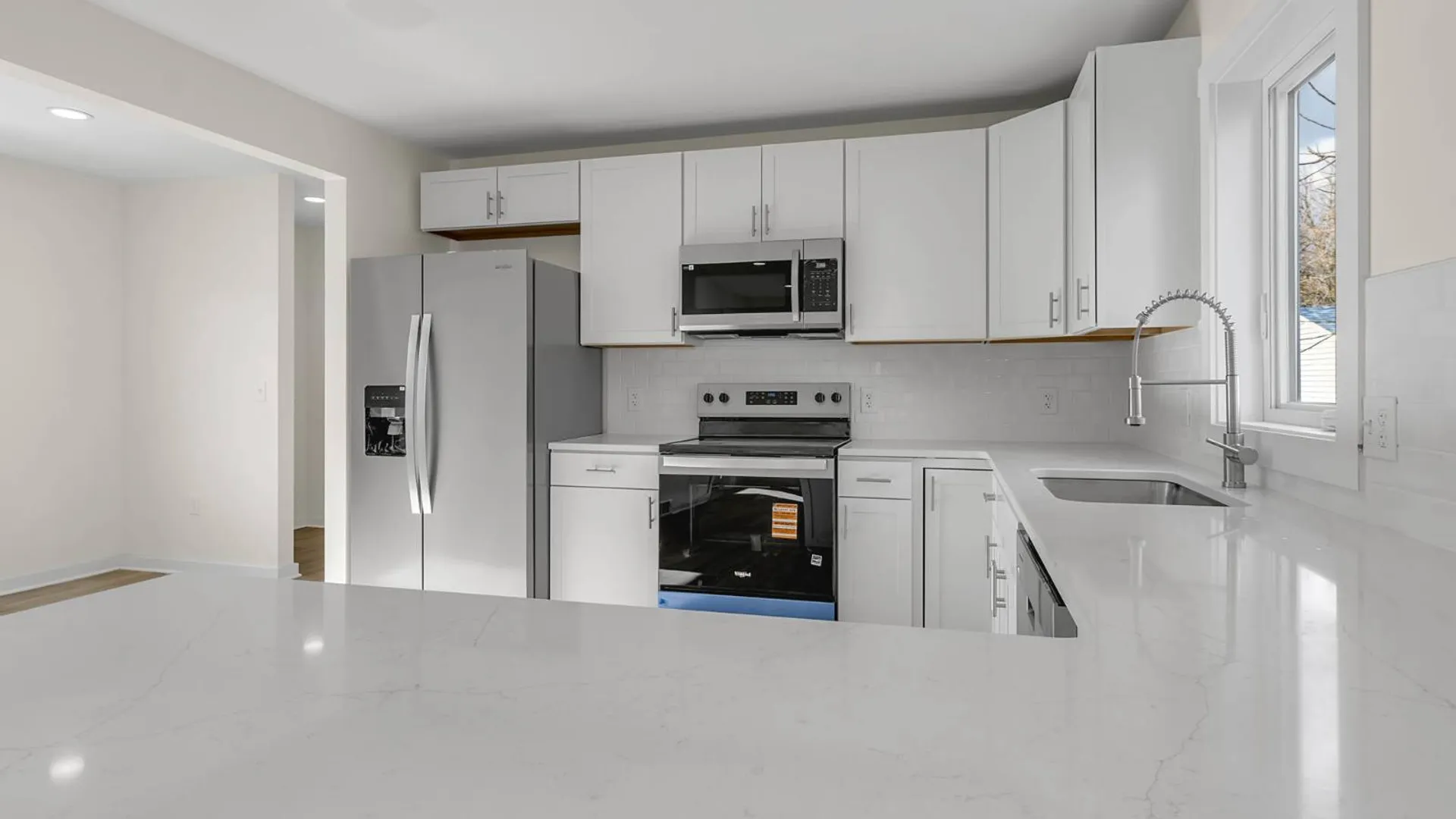 Property at 44 Long Avenue, Cheektowaga, NY 14225 9