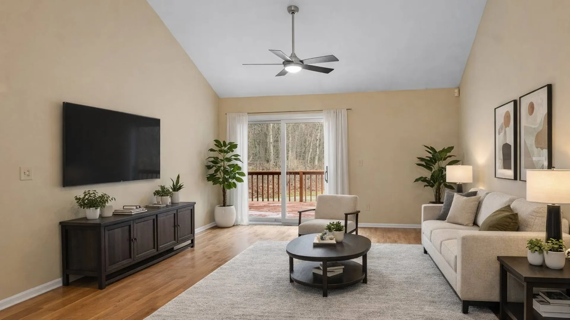 Property at 145 Killarney Dr, Schenectady, NY 12309 17