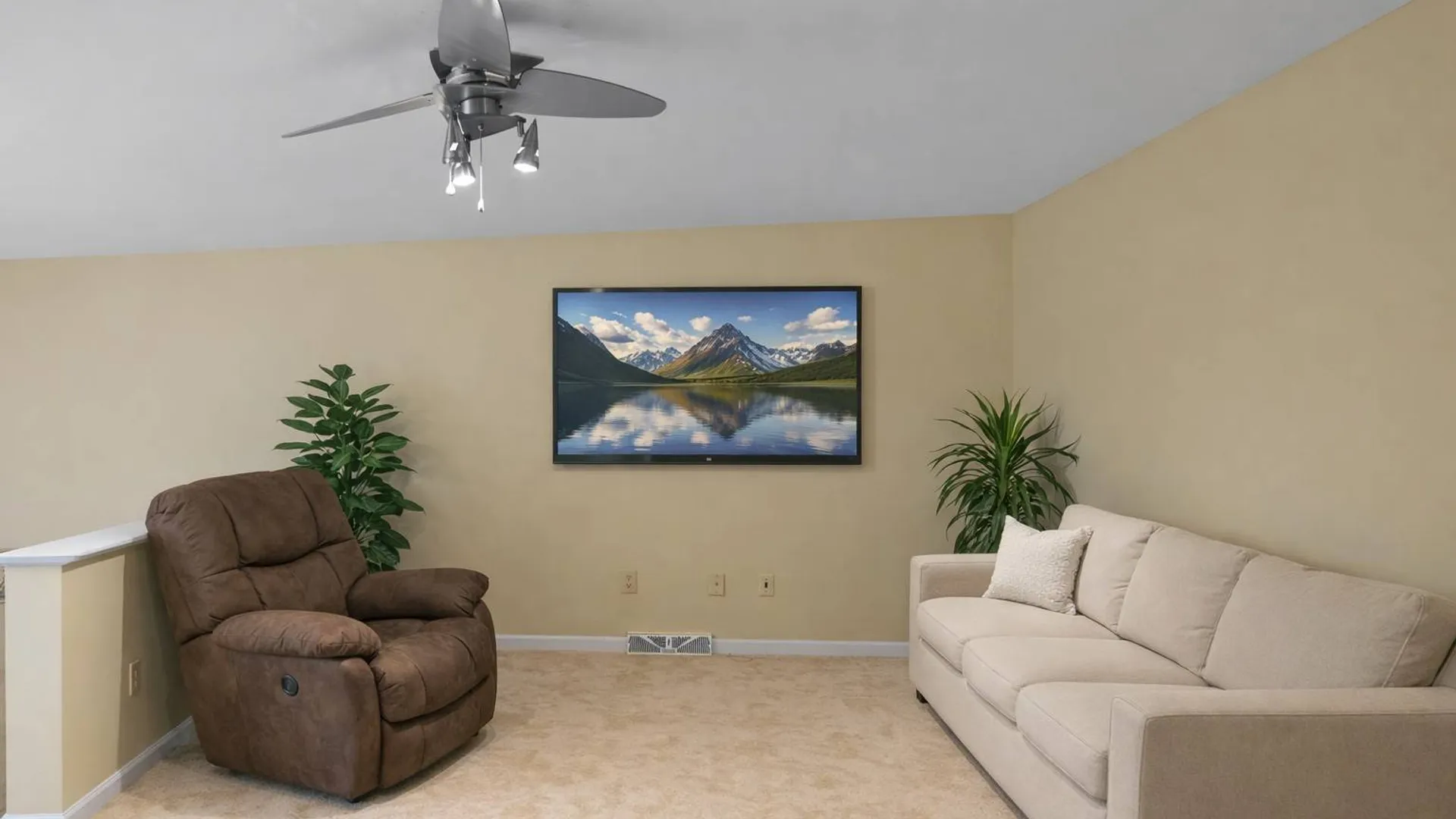 Property at 145 Killarney Dr, Schenectady, NY 12309 37