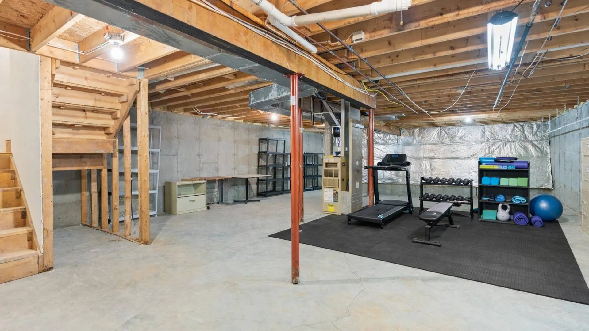 Property at 145 Killarney Dr, Schenectady, NY 12309 47