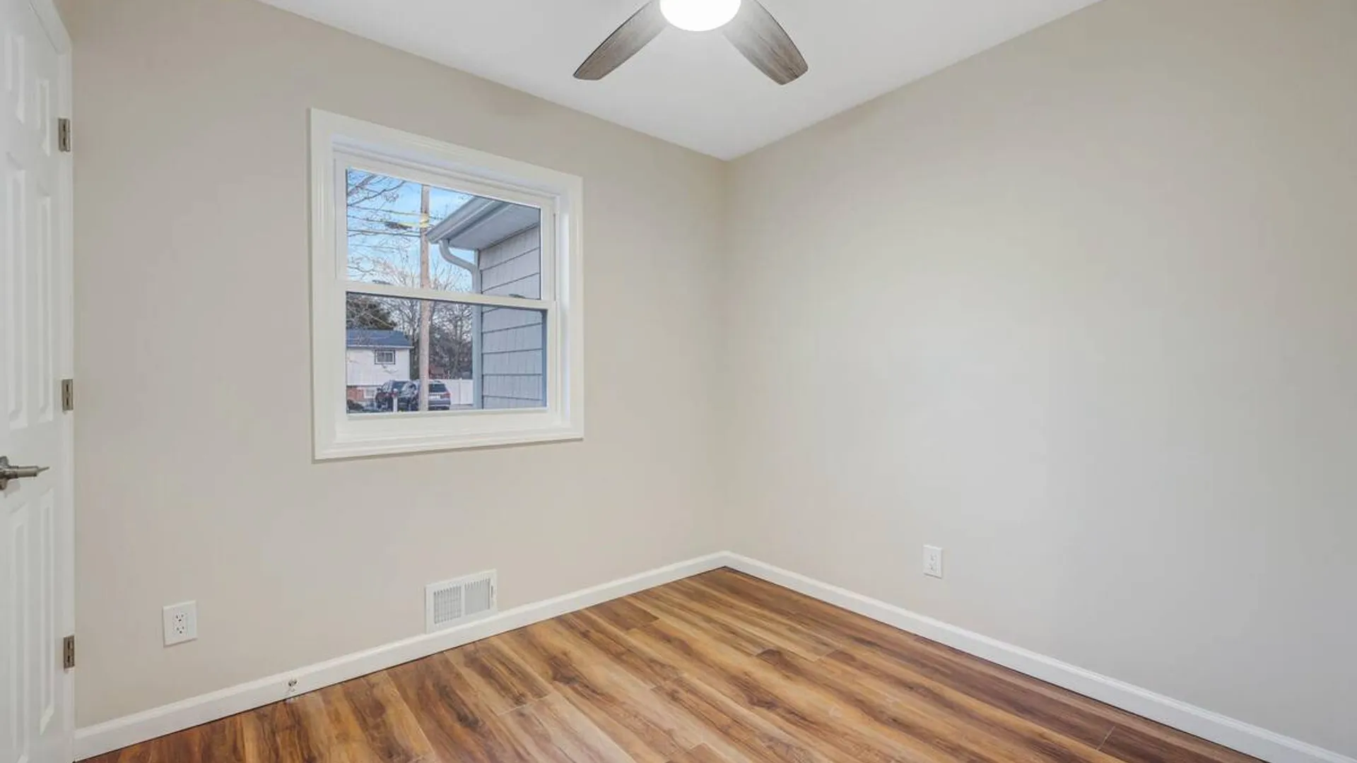 Property at 1137 Nugent Avenue, Bay Shore, NY 11706 17