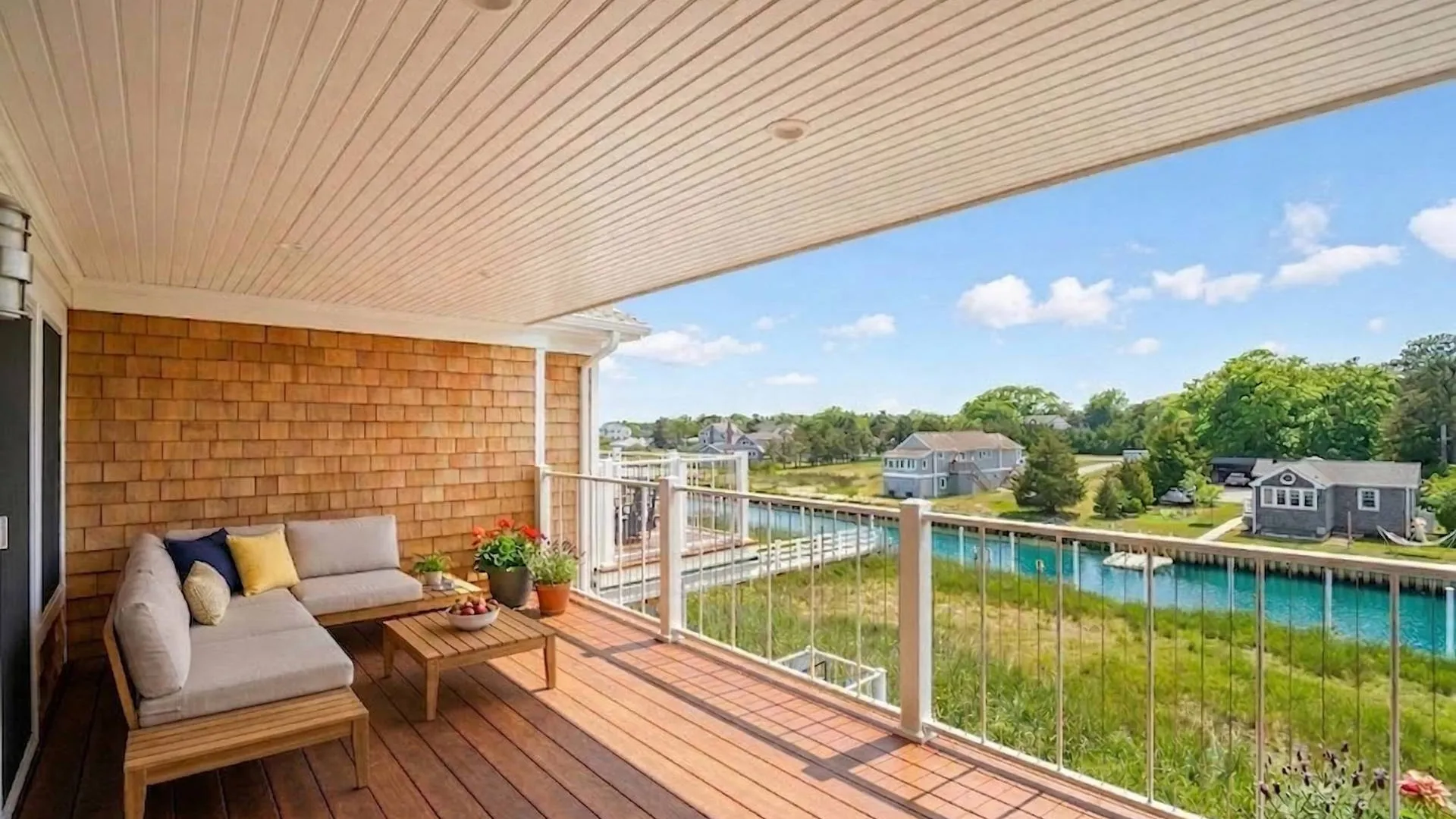 Property at 68 FOSTER AVE UNIT 4, Hampton Bays, NY 11946 9