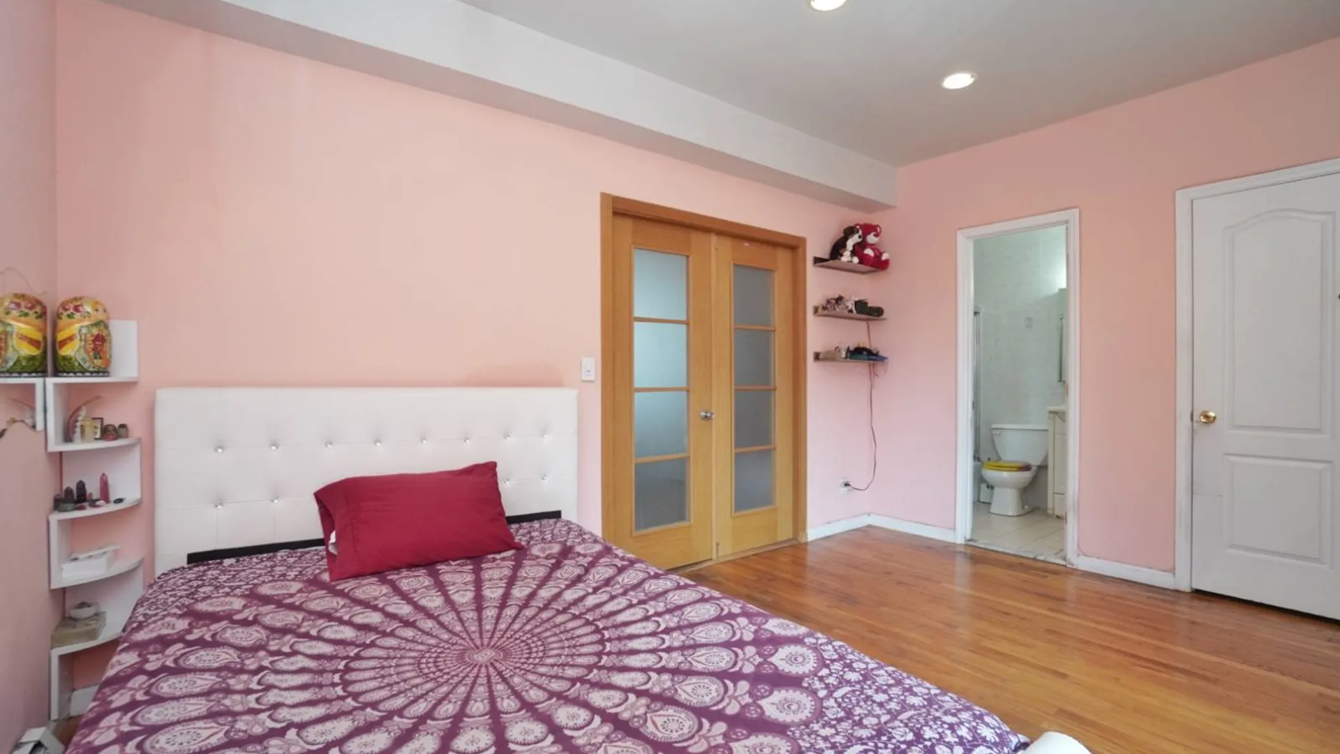 Property at 2801 E 28th St, Brooklyn, NY 11235 11