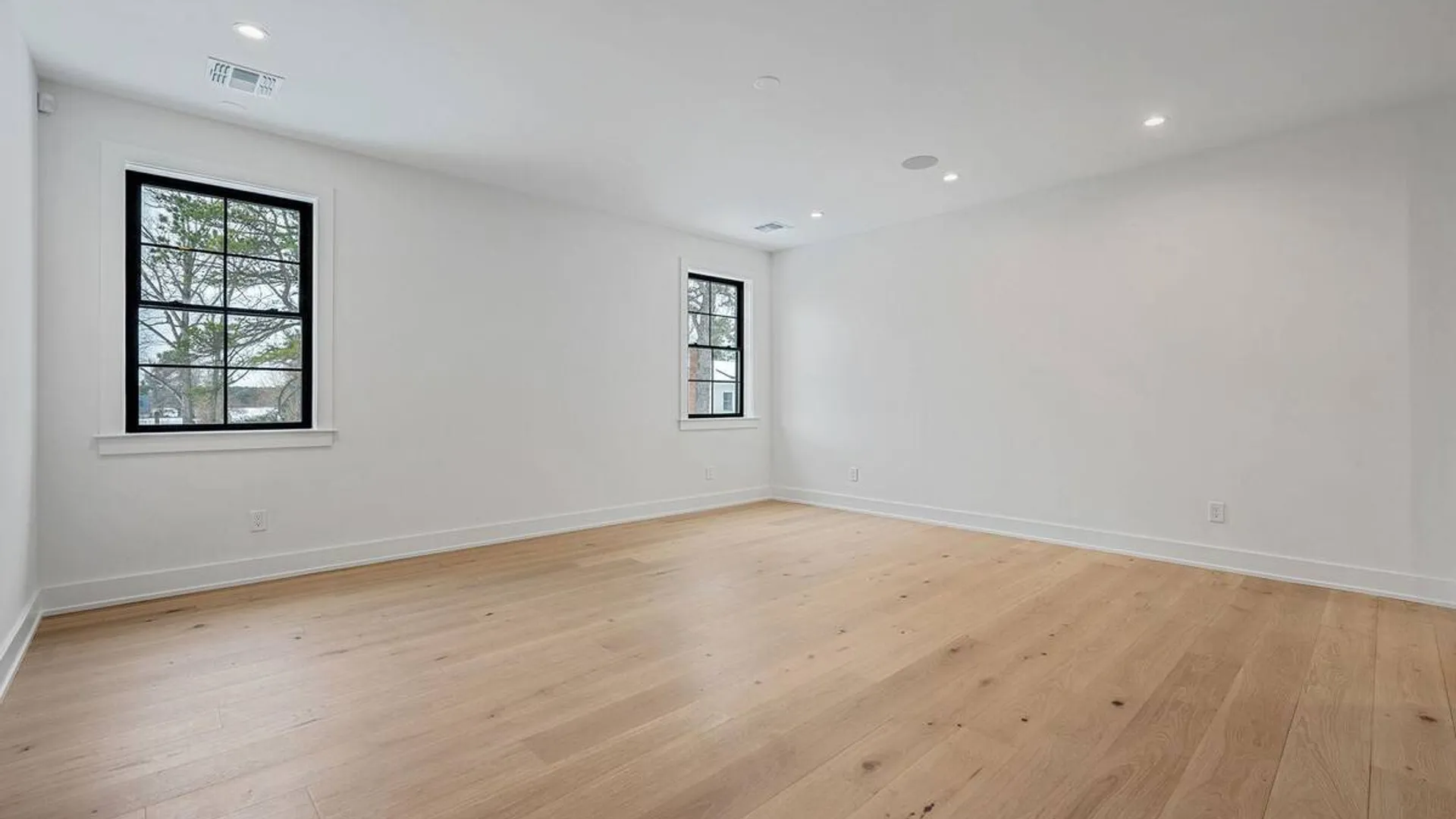 Property at 458 Harrison Avenue, Miller Place, NY 11764 28