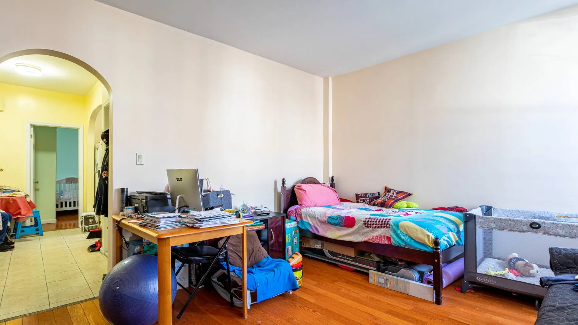 Property at 1966 64th St, Brooklyn, NY 11204 10