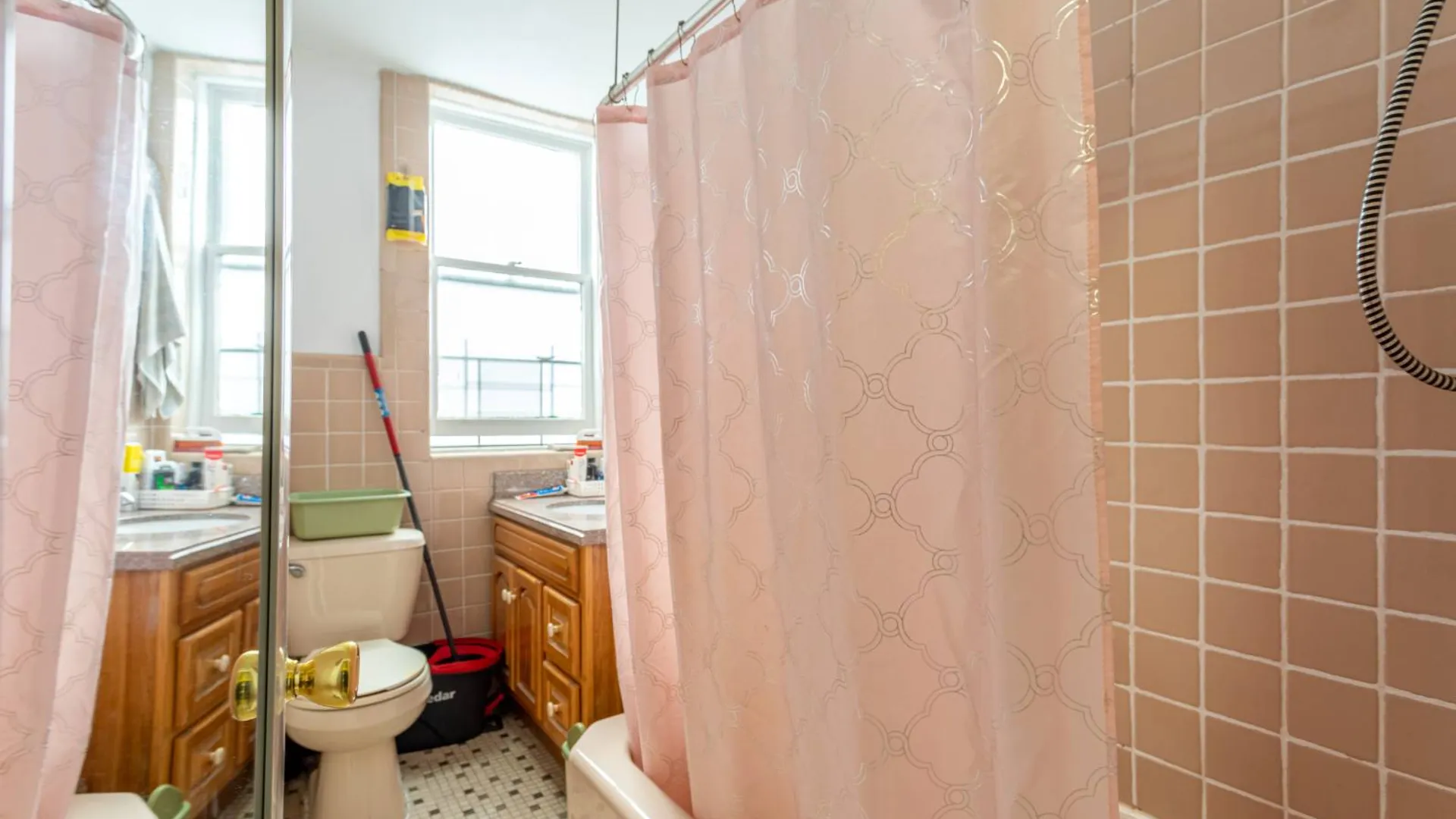 Property at 1966 64th St, Brooklyn, NY 11204 13