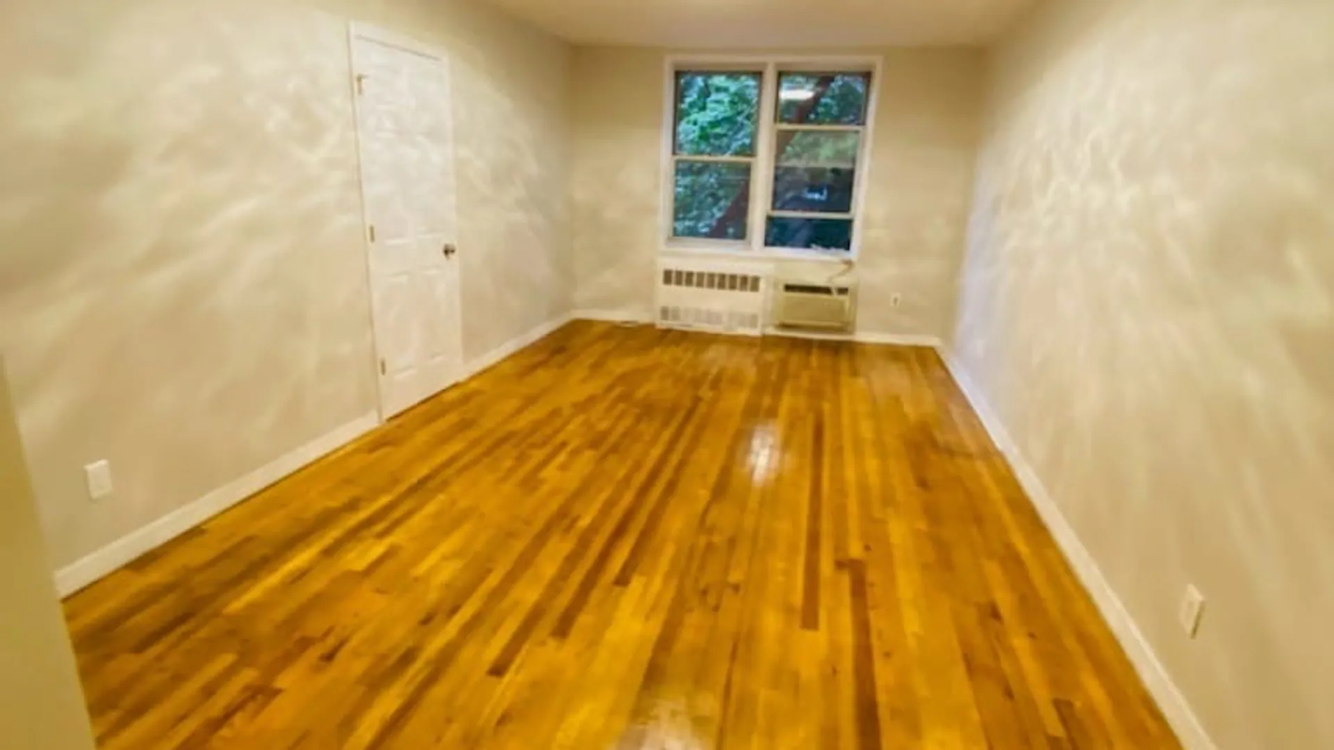 Property at 3039 Ocean parkway, Brooklyn, NY 11235 8