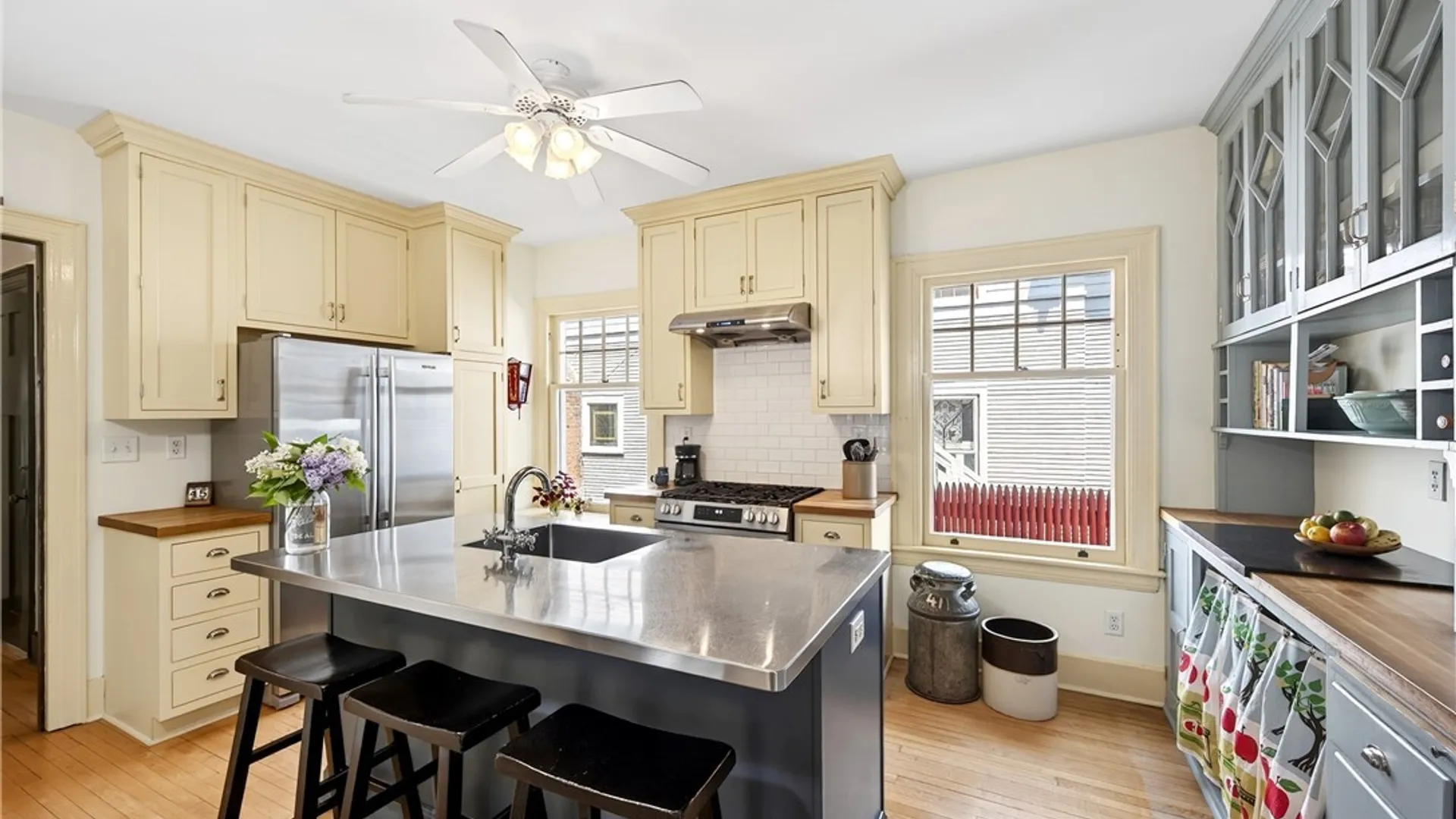 Property at 45 Summit Avenue, Buffalo, NY 14214 18