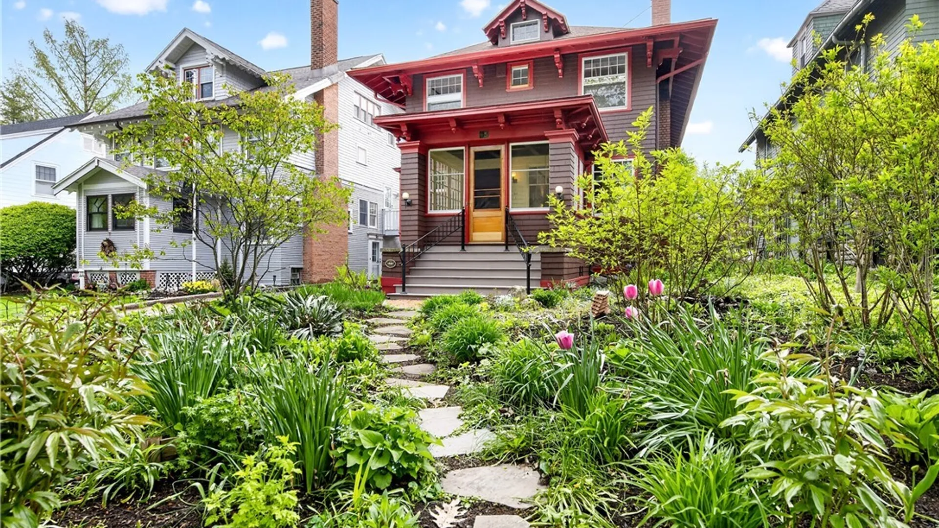 Property at 45 Summit Avenue, Buffalo, NY 14214 2