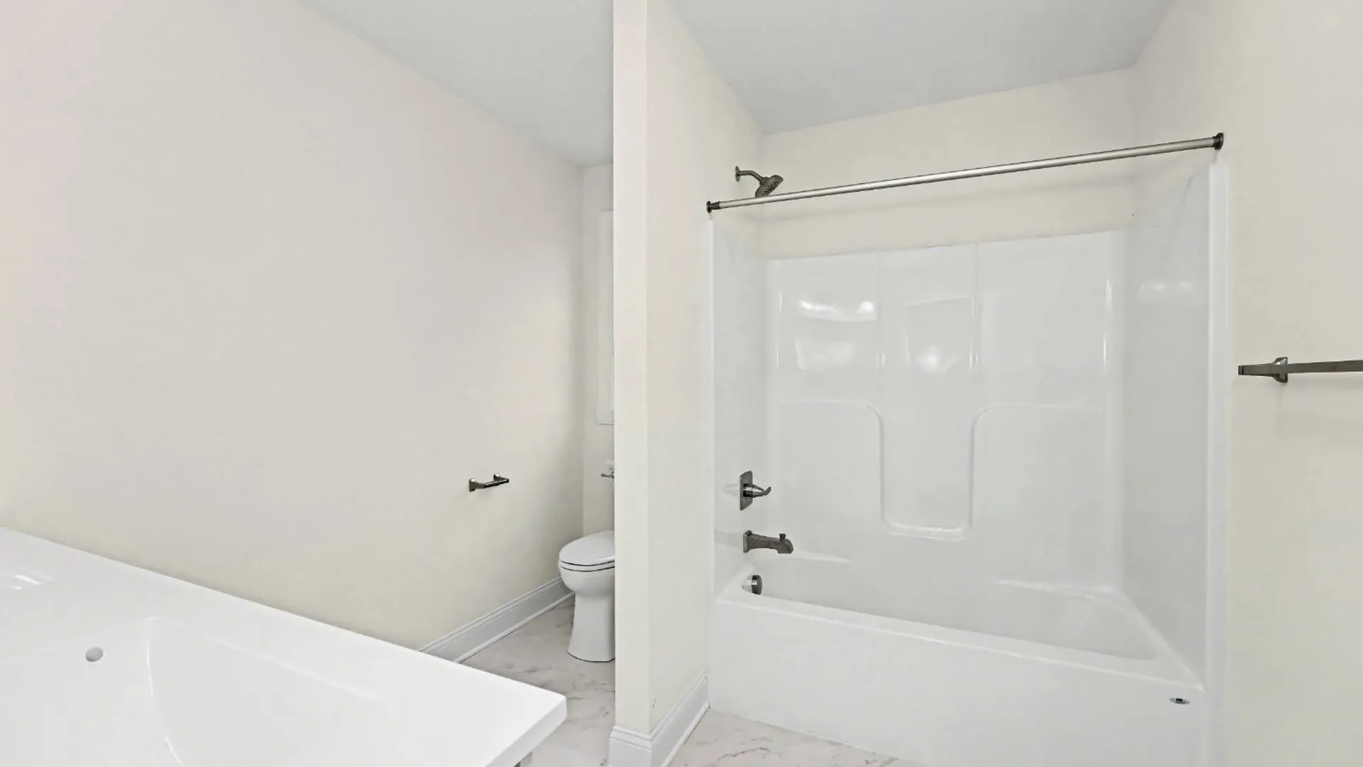 Property at 26 Tamarack Street, Ballston Lake, NY 12019 32