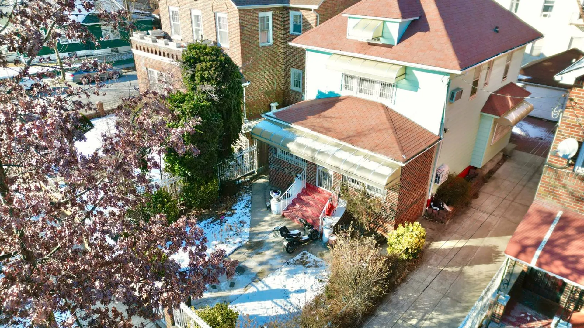 Property at 871 Linden Blvd, Brooklyn, NY 11203 23