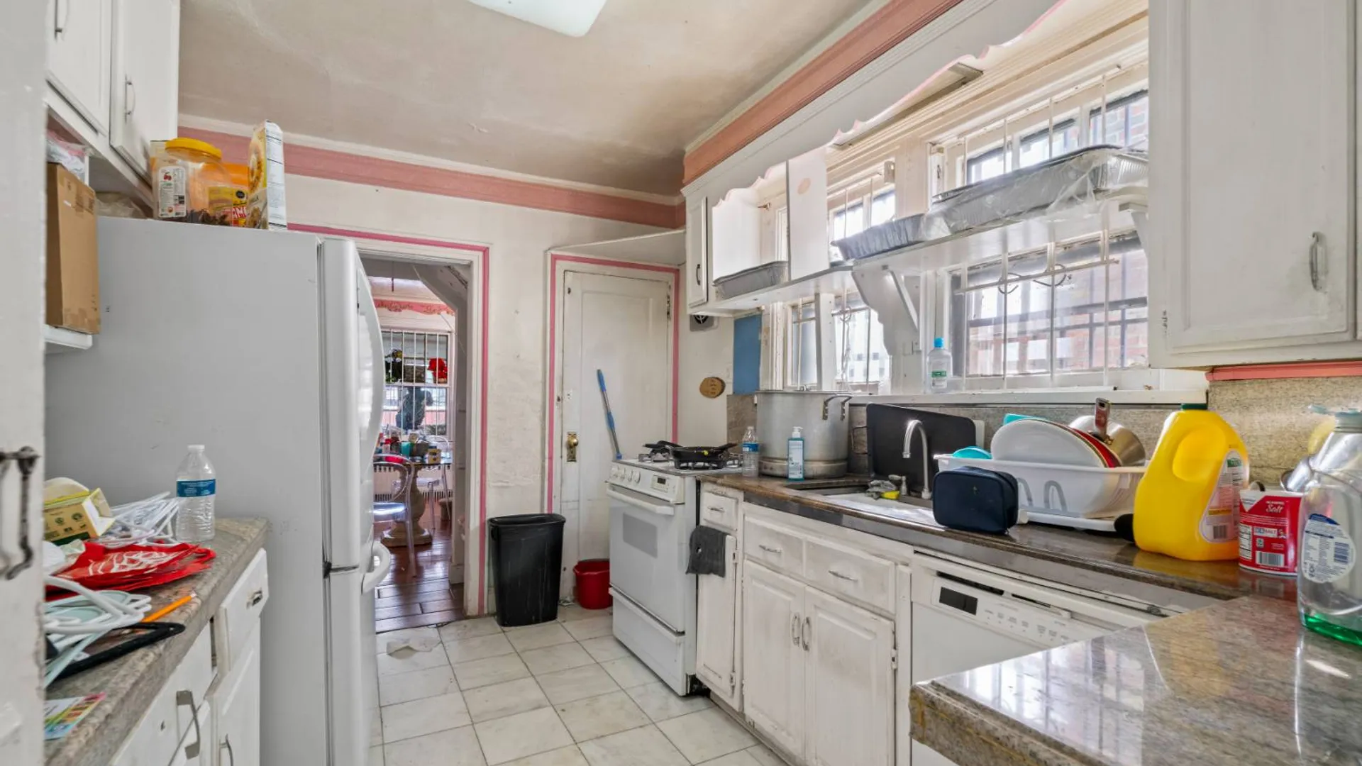 Property at 871 Linden Blvd, Brooklyn, NY 11203 7