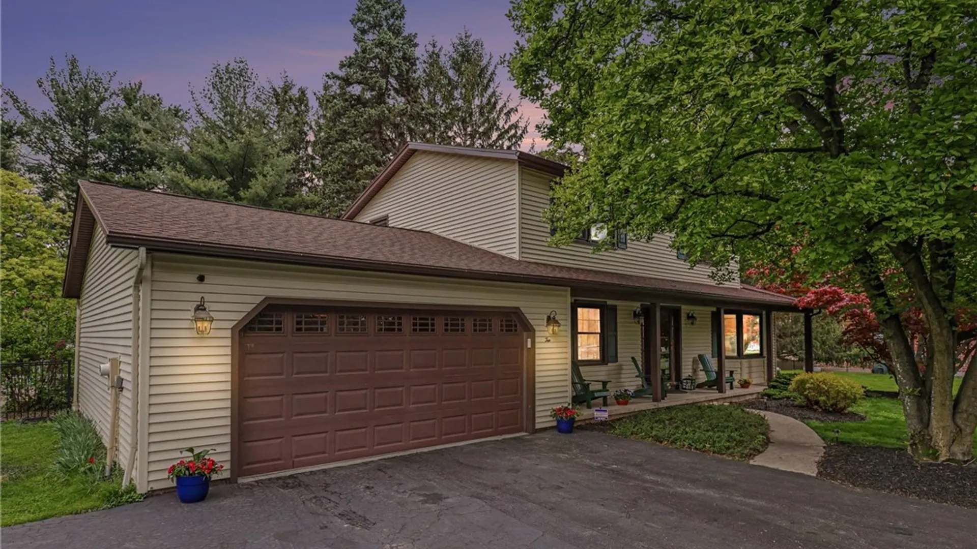 Property at 10 High Point Drive, Parma, NY 14559 25