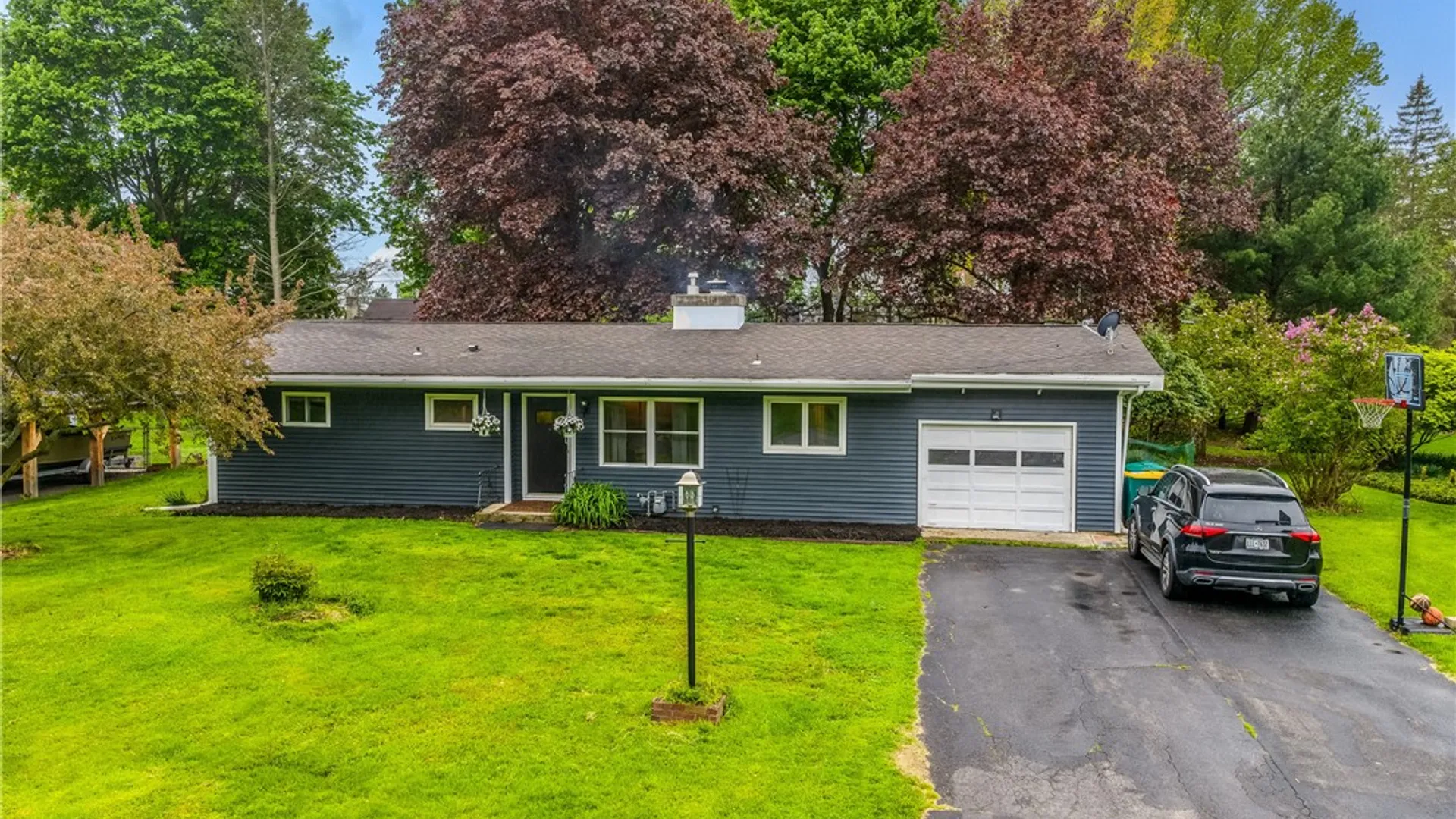 Property at 37 White Hill Drive, Penfield, NY 14625 36