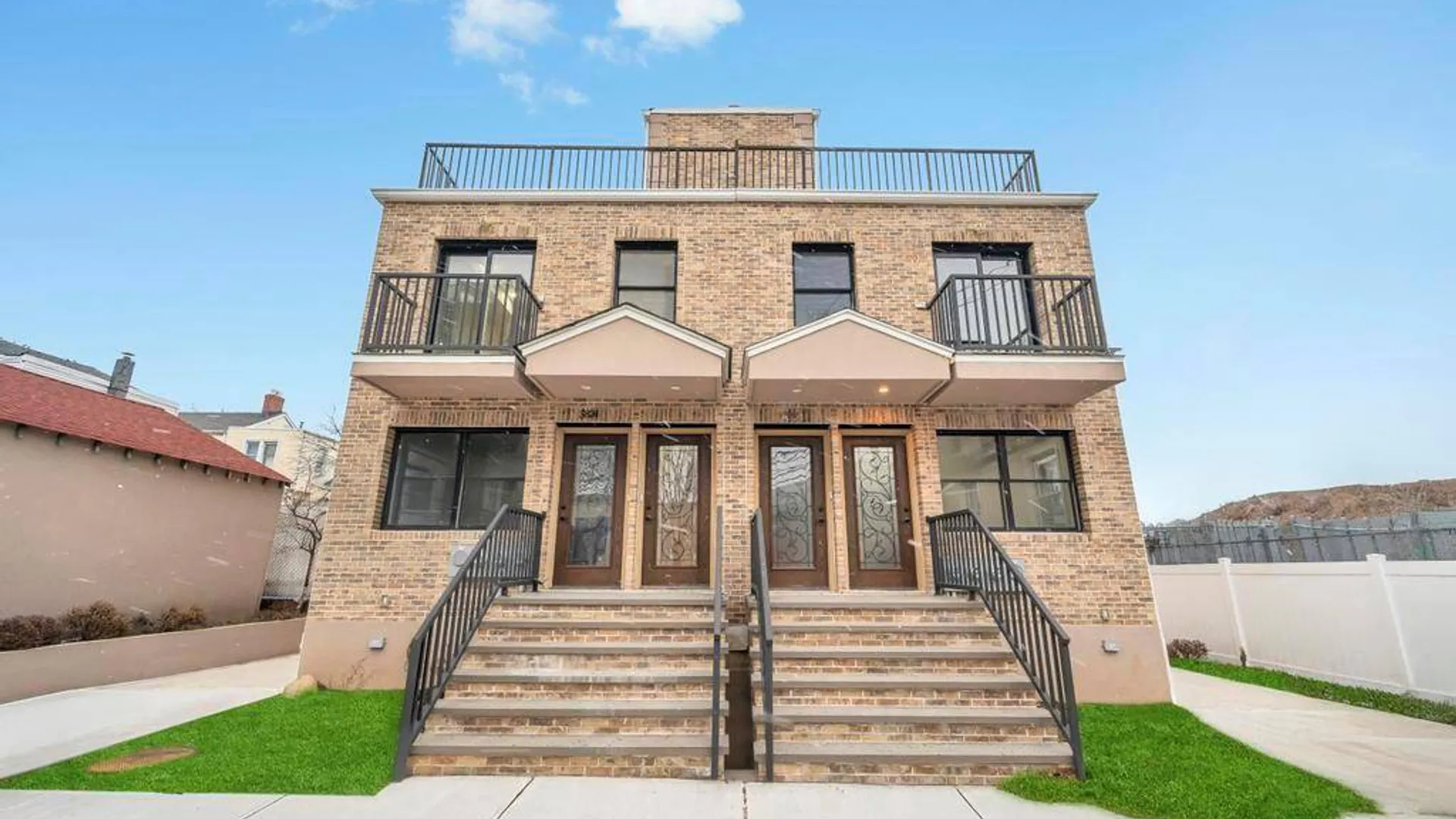Property at 38-24 56 Street, New York, NY 11377 3