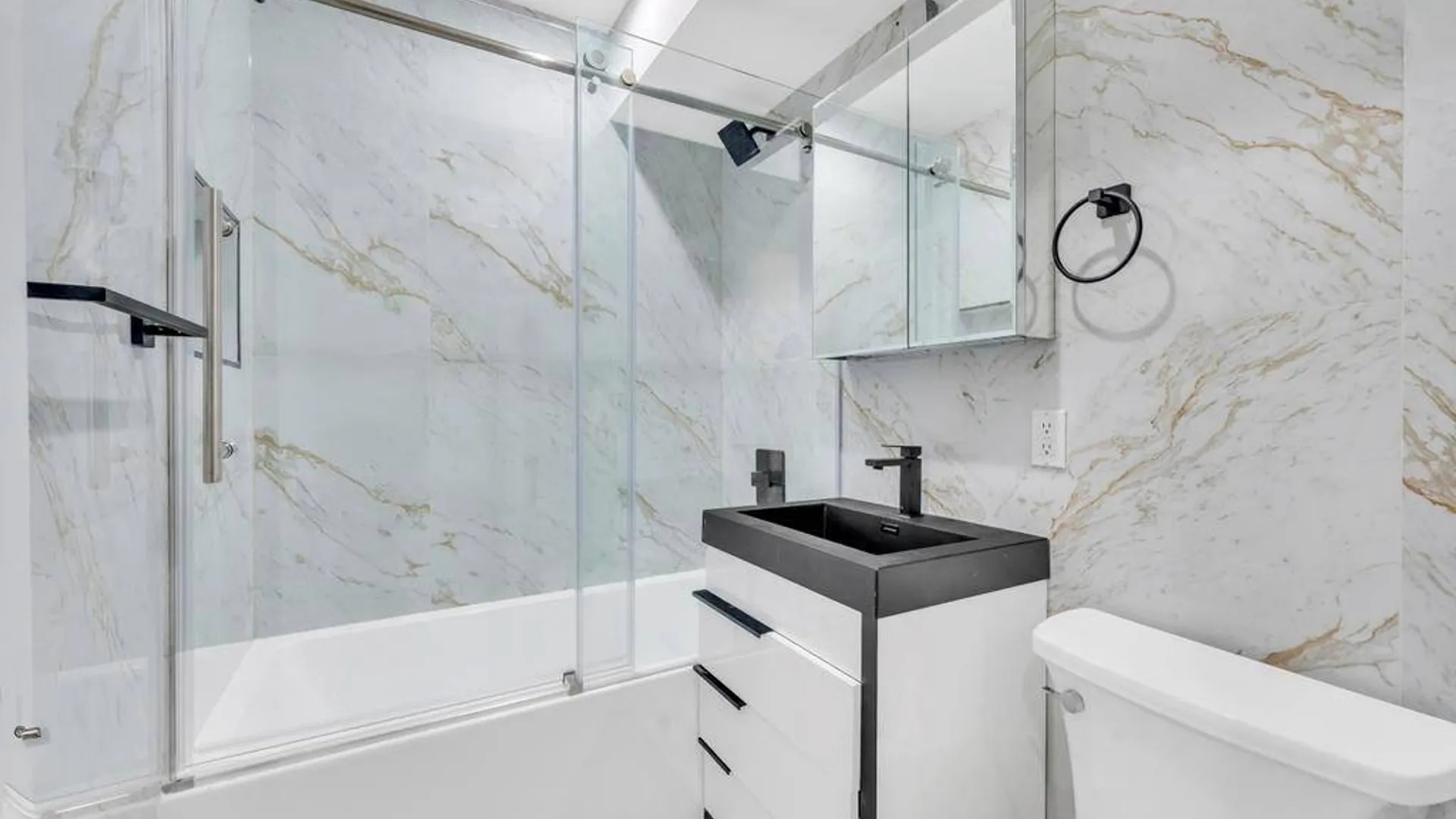 Property at 38-24 56 Street, New York, NY 11377 36