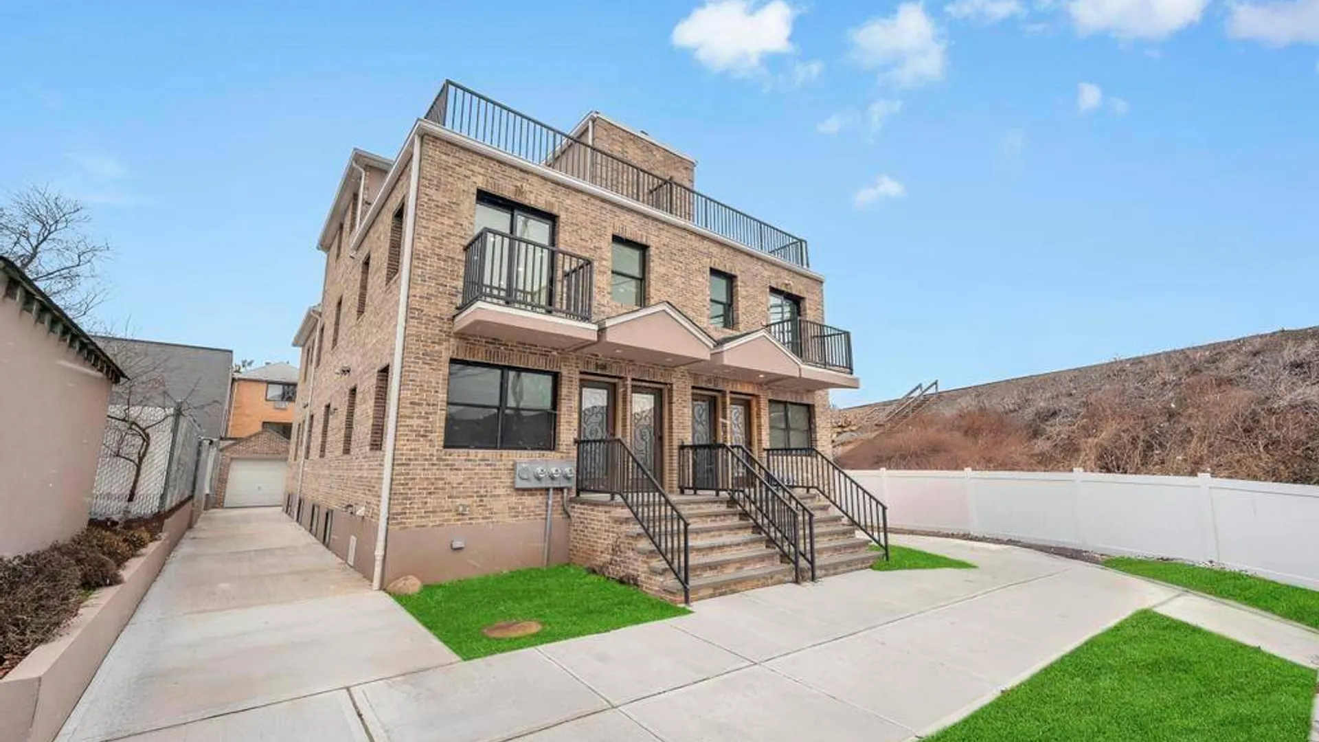 Property at 38-24 56 Street, New York, NY 11377 4