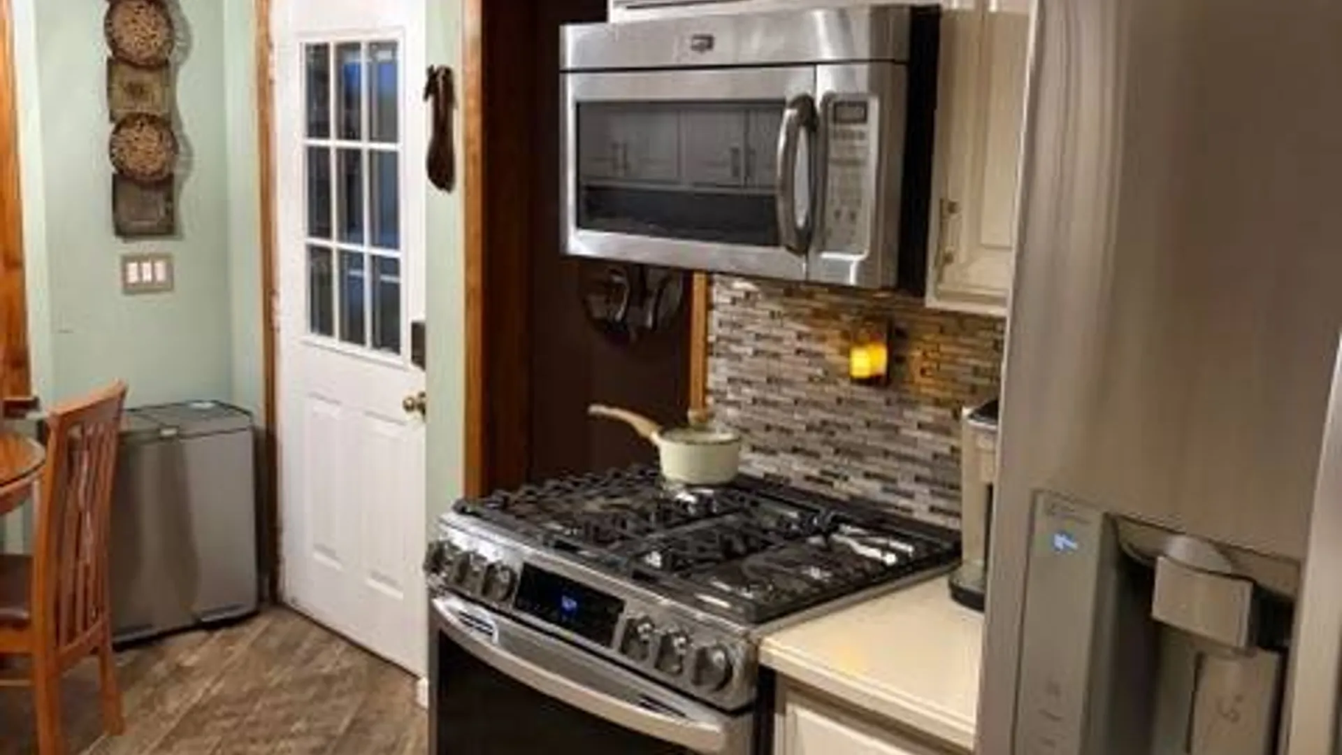 Property at 279 Dickie Ave, Staten Island, NY 10314 13