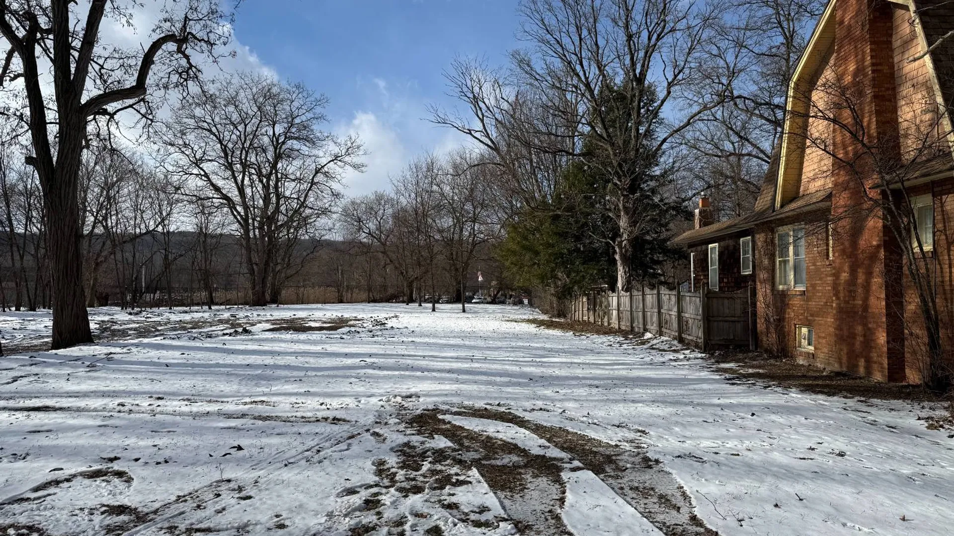 Property at 4896 Salina S St, Syracuse, NY 13205 4