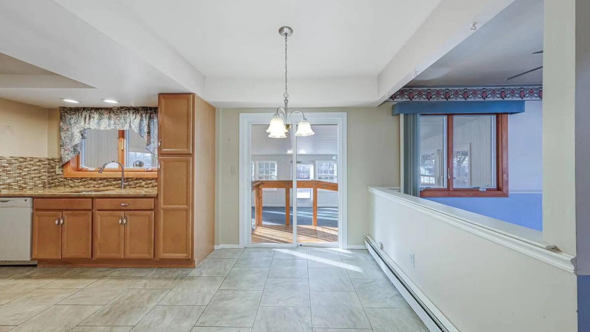 Property at 139 Tarpon Avenue, Medford, NY 11763 16