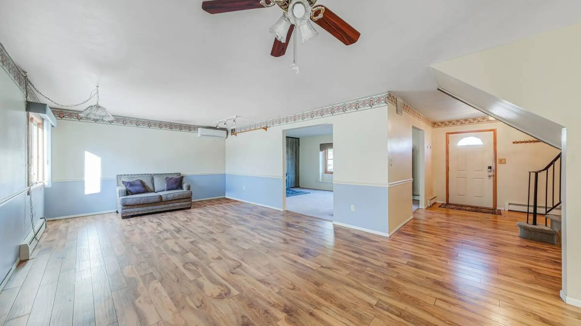 Property at 139 Tarpon Avenue, Medford, NY 11763 8