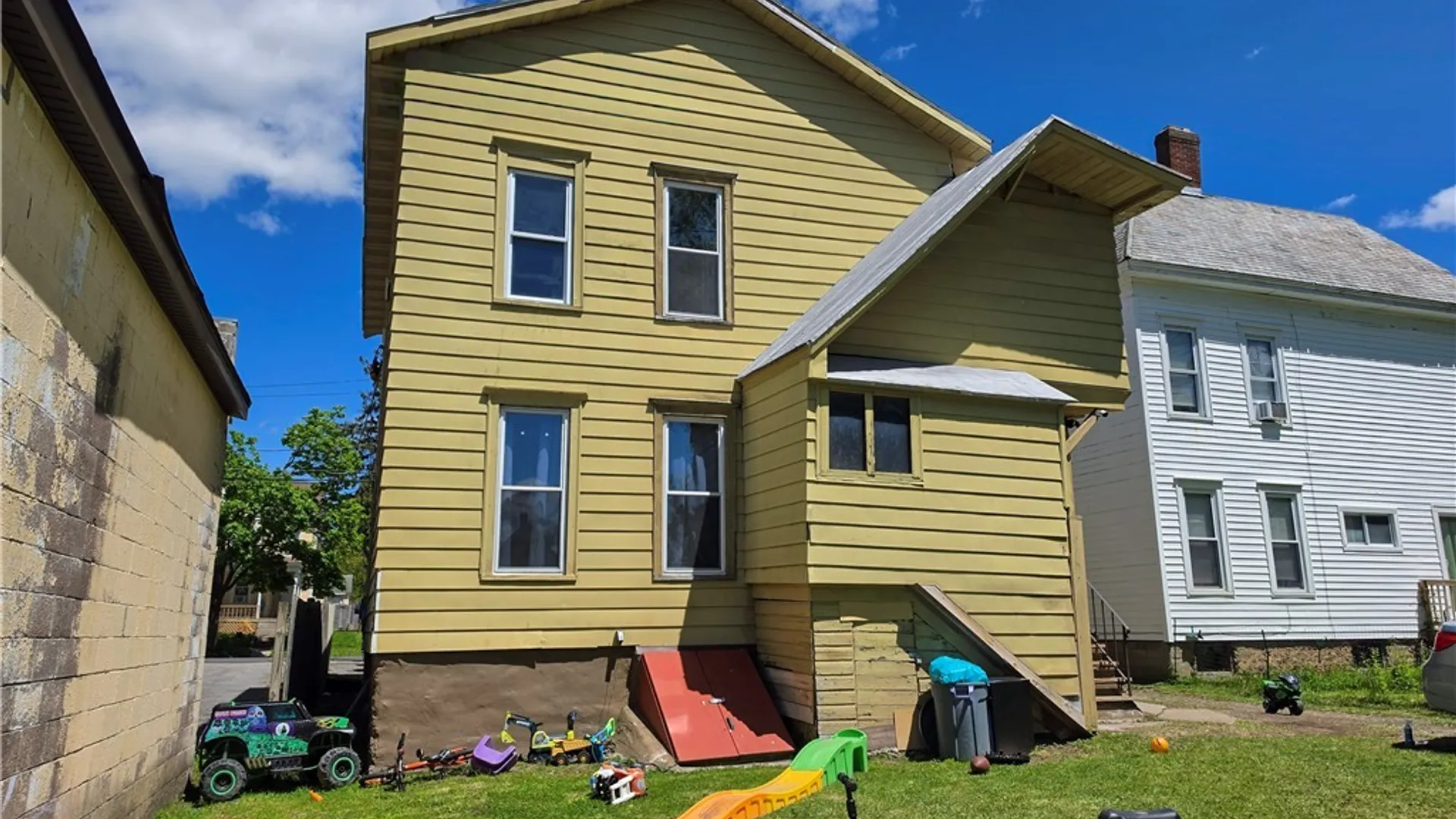 Property at 707 Dominick Street, Rome, NY 13440 3