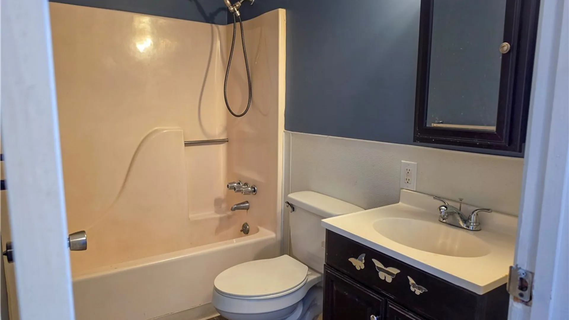 Property at 707 Dominick Street, Rome, NY 13440 9