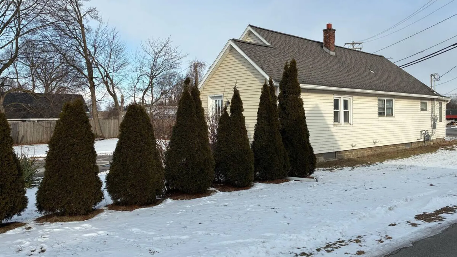 Property at 1221 Altamont Avenue, Schenectady, NY 12303 12