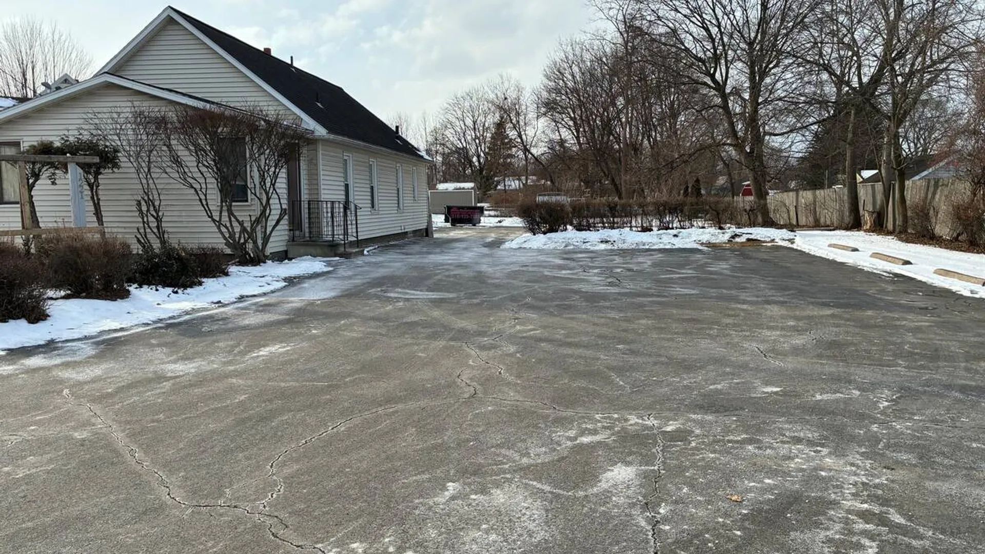 Property at 1221 Altamont Avenue, Schenectady, NY 12303 7