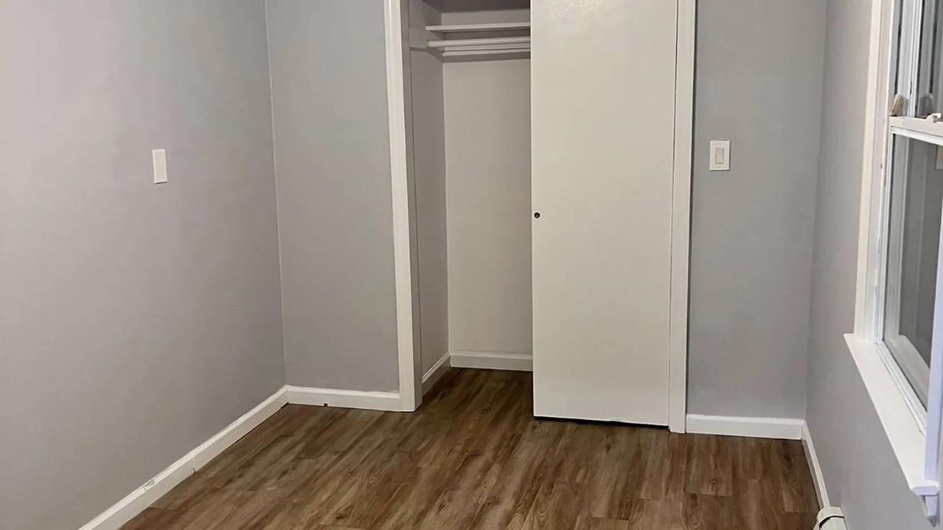 Property at ** Sycamore Ln, Levittown, NY 11756 7