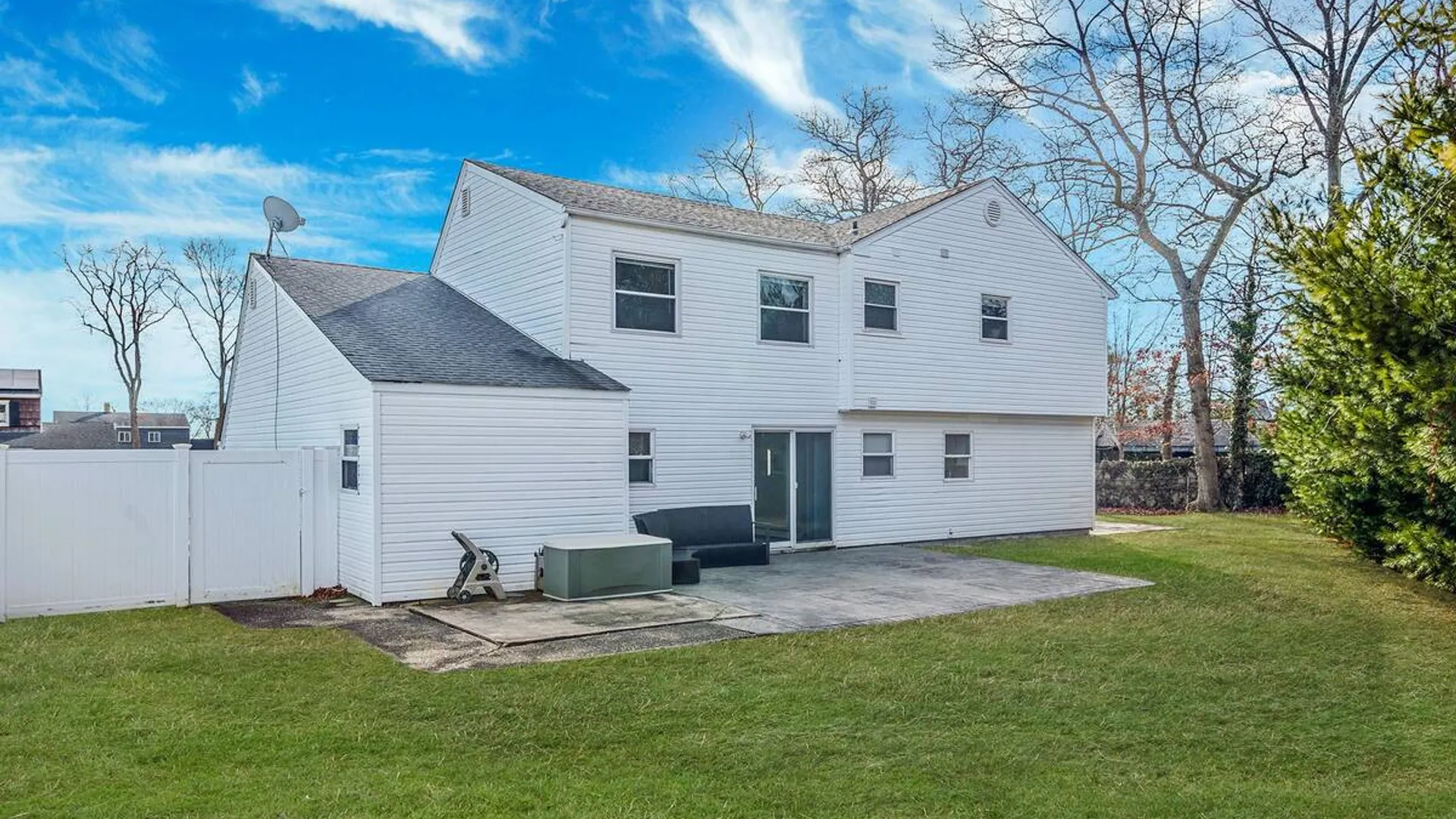 Property at 3 Mount Marcy Avenue, Farmingville, NY 11738 27