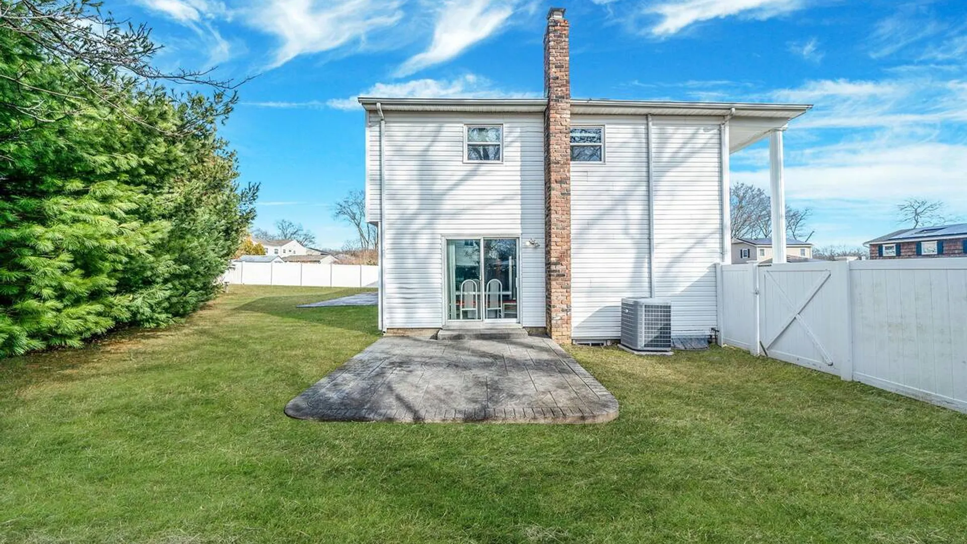 Property at 3 Mount Marcy Avenue, Farmingville, NY 11738 29