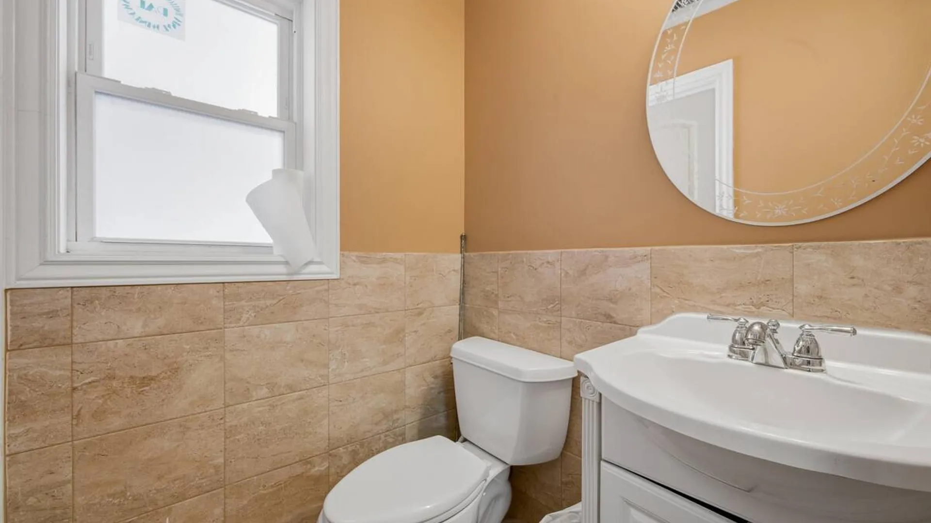 Property at 1 Arrowood Lane Lane, Melville, NY 11747 29