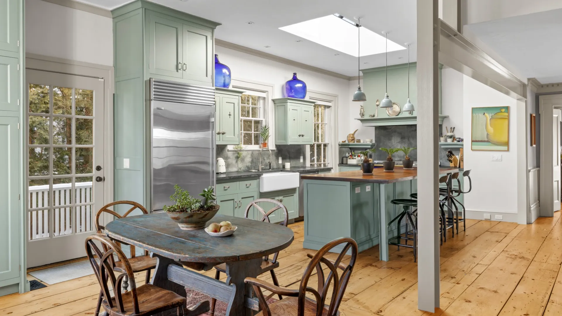 Property at 12 Suffolk Street, Sag Harbor Village, NY 11963 12
