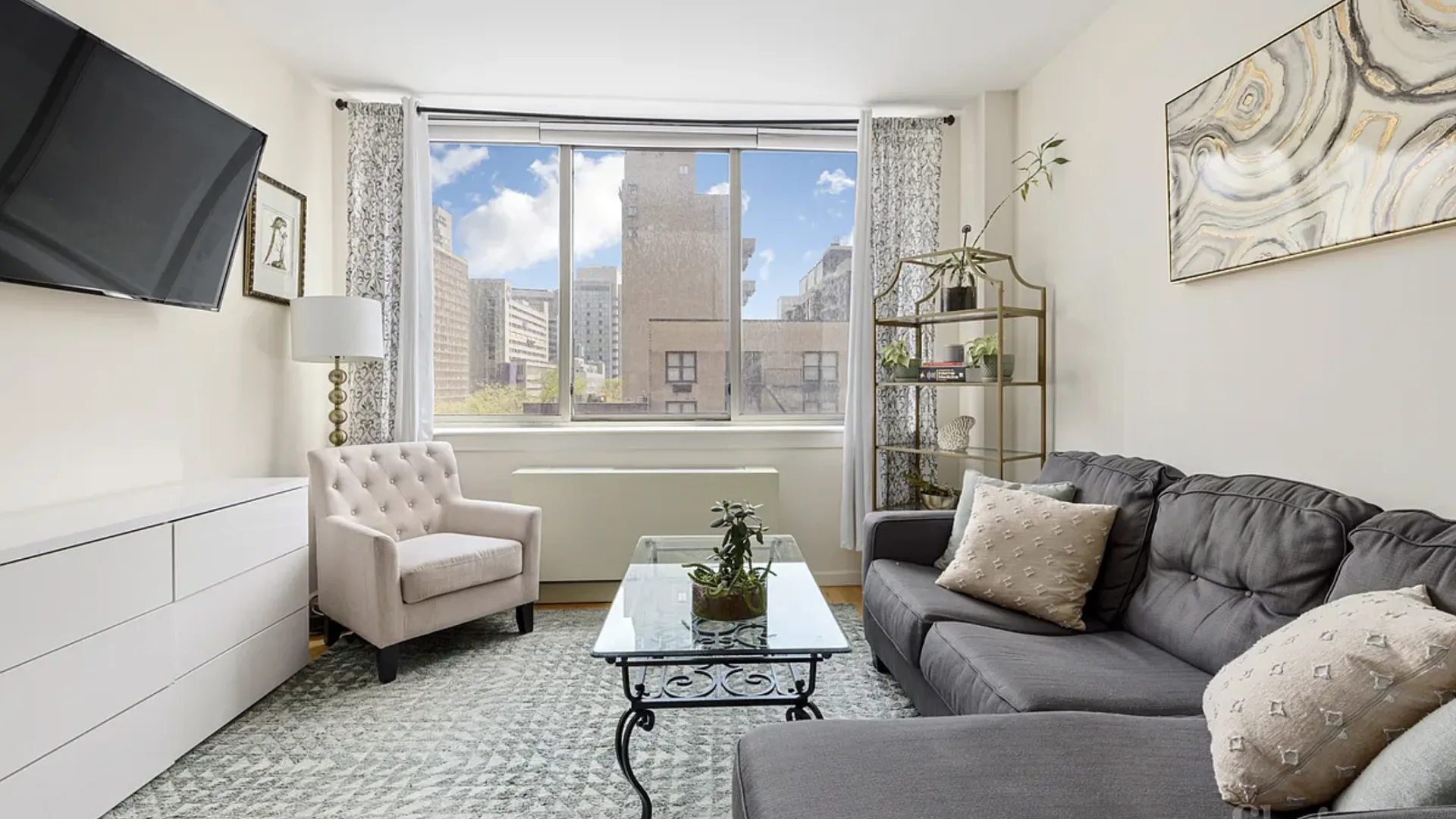 Property at 250 East 30th Street, New York, NY 10016 8