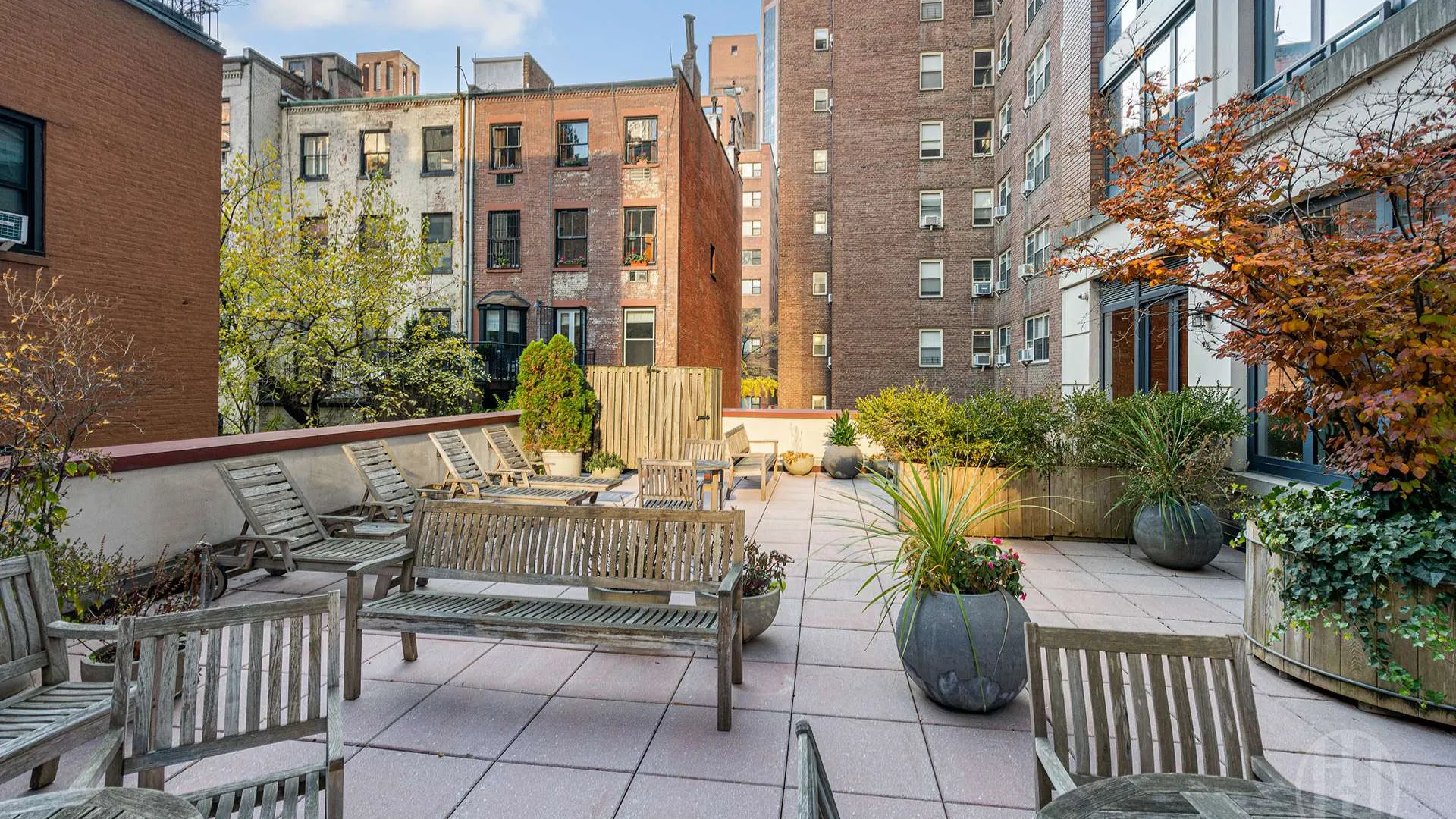 Property at 45 Park Avenue, New York, NY 10016 8