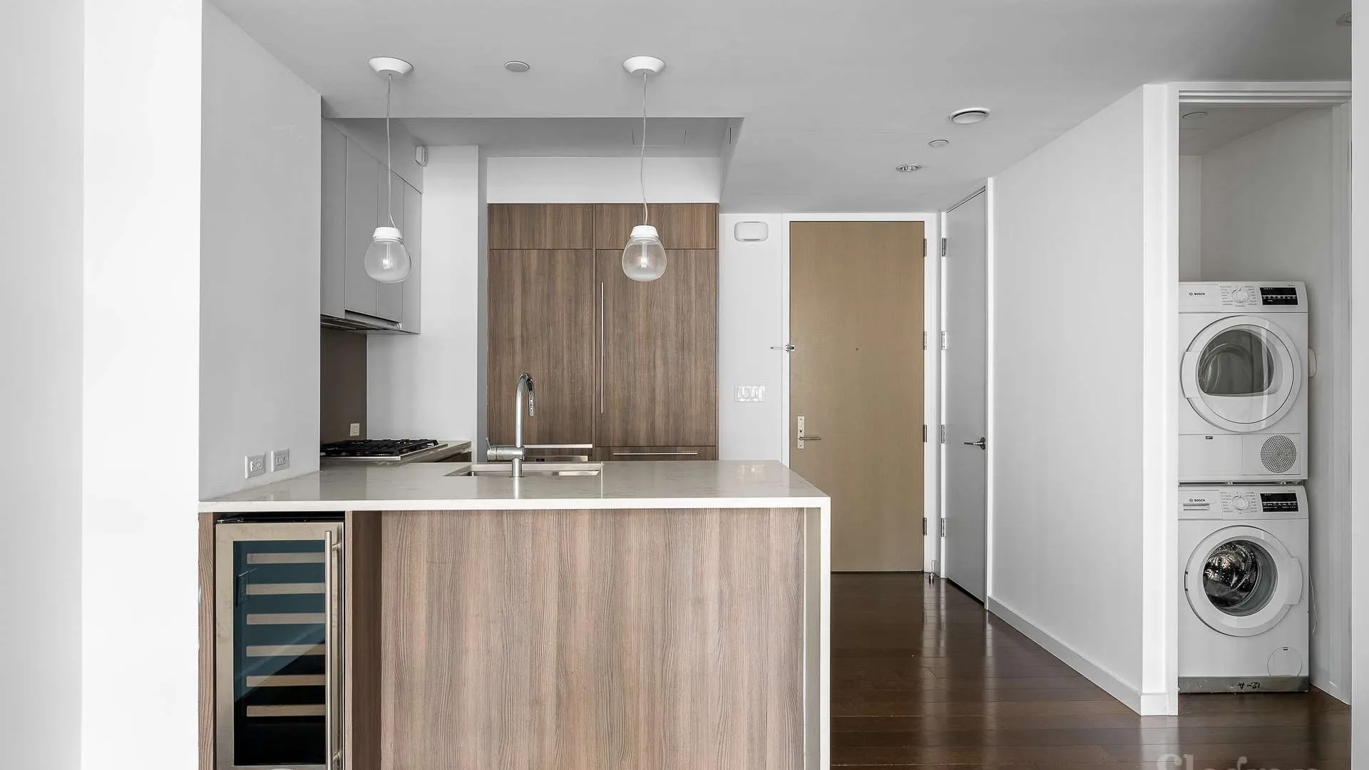 Property at 591 Third Avenue, New York, NY 10016 8