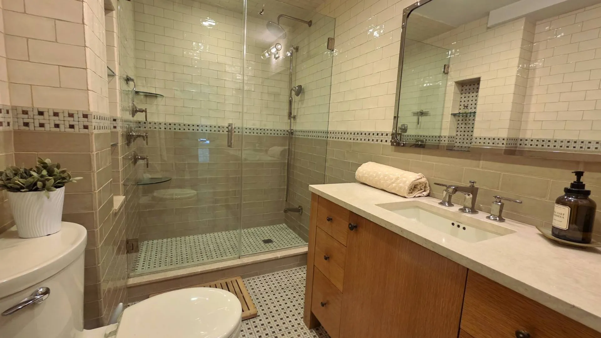 Property at 380 Sackett Street, Brooklyn, NY 11231 23