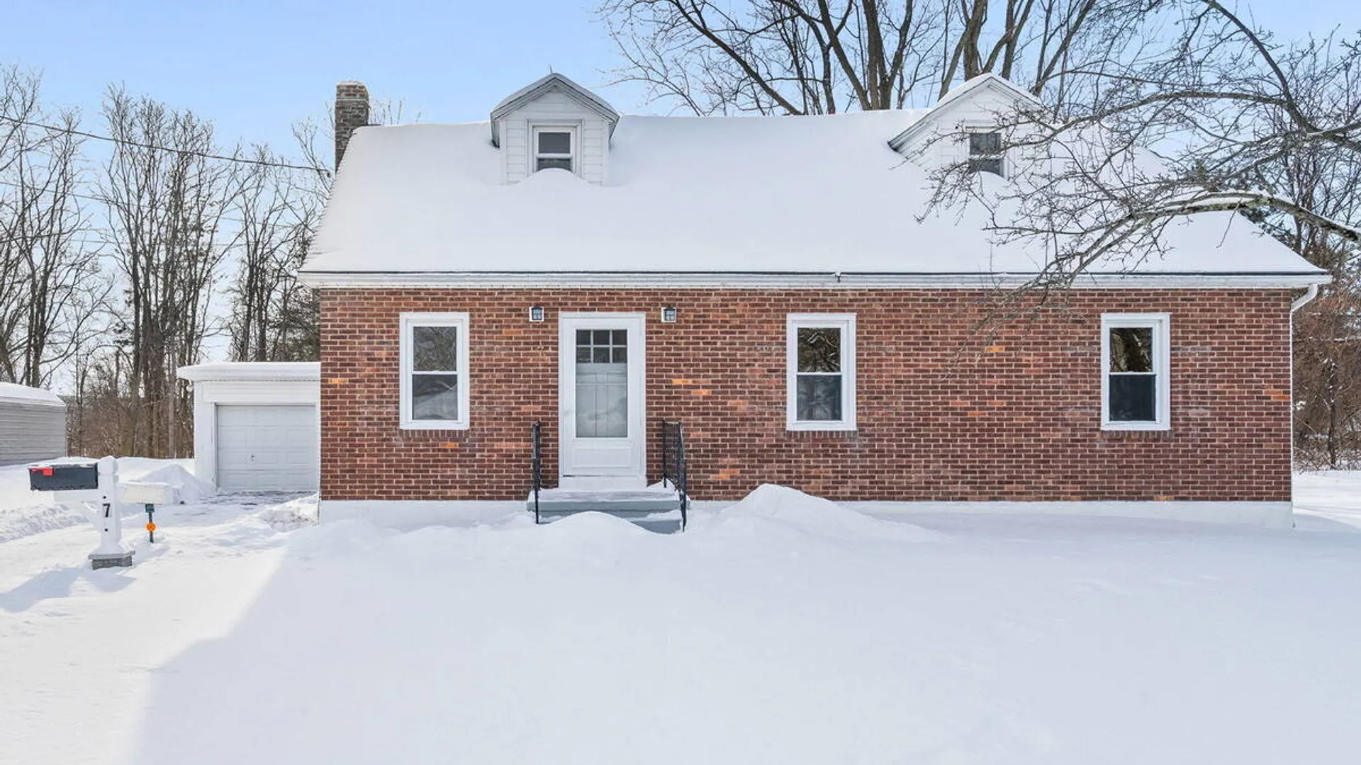 Property at 7 Onderdonk Avenue, East Greenbush, NY 12144 2