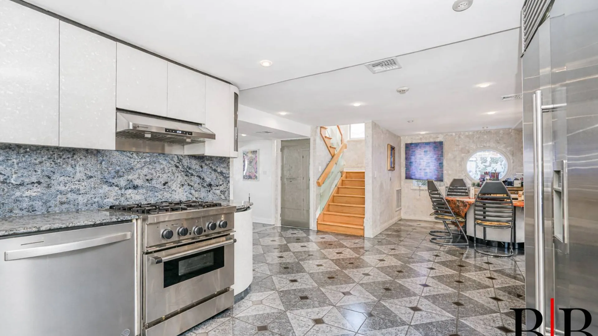 Property at 215 Arkansas Drive, Brooklyn, NY 11234 13