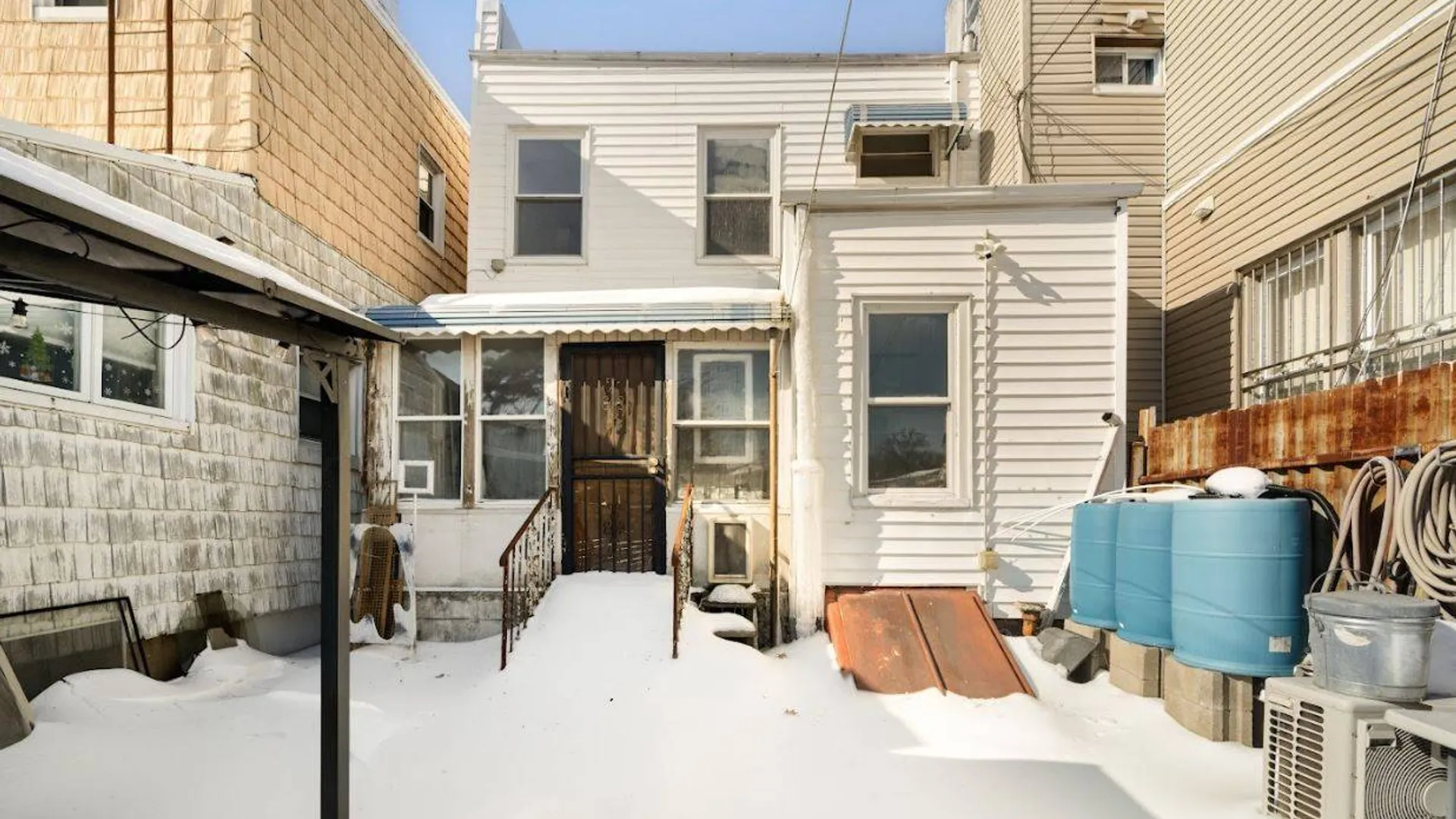 Property at 108 Jackie Robinson Pkwy, New York, NY, NY 11207 23