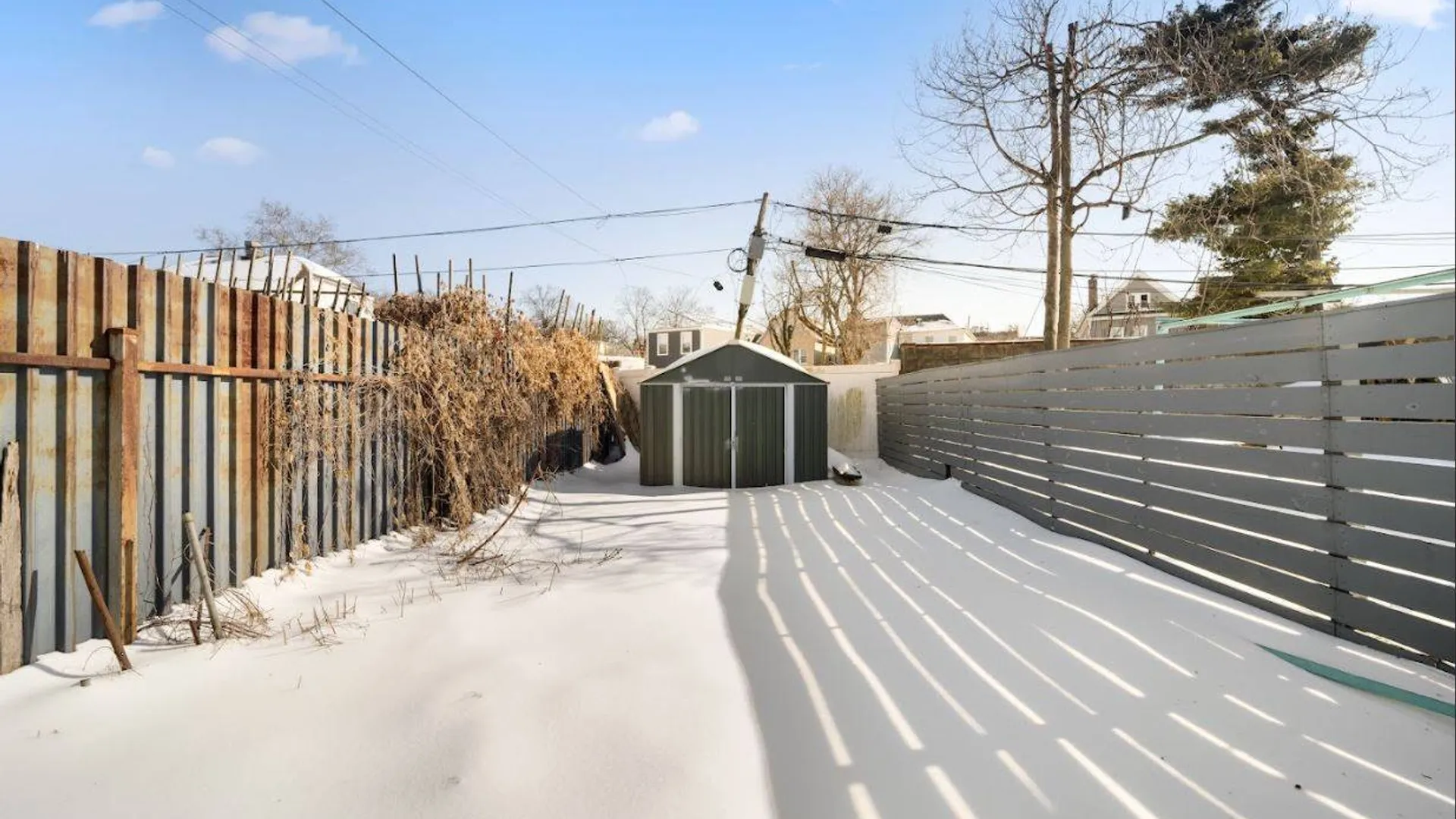 Property at 108 Jackie Robinson Pkwy, New York, NY, NY 11207 25