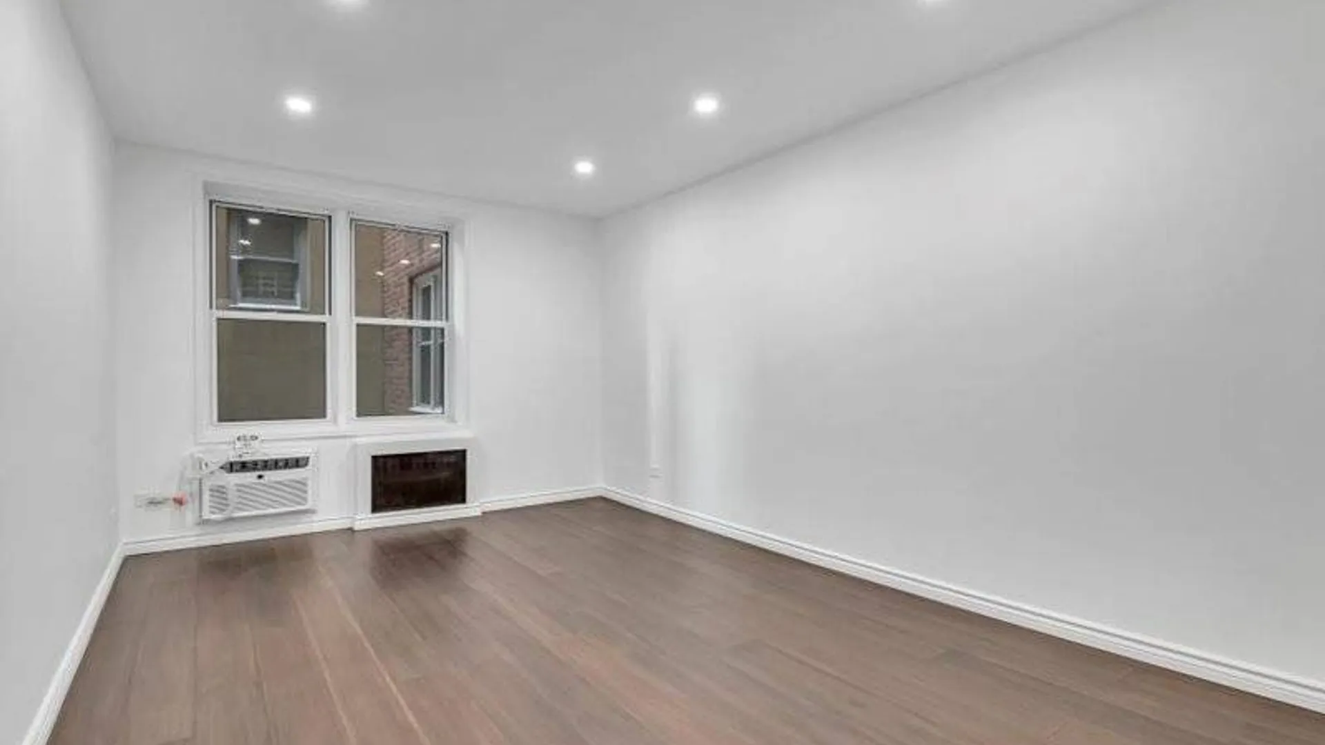 Property at 2815 Ocean Parkway, Brooklyn, NY 11235 10
