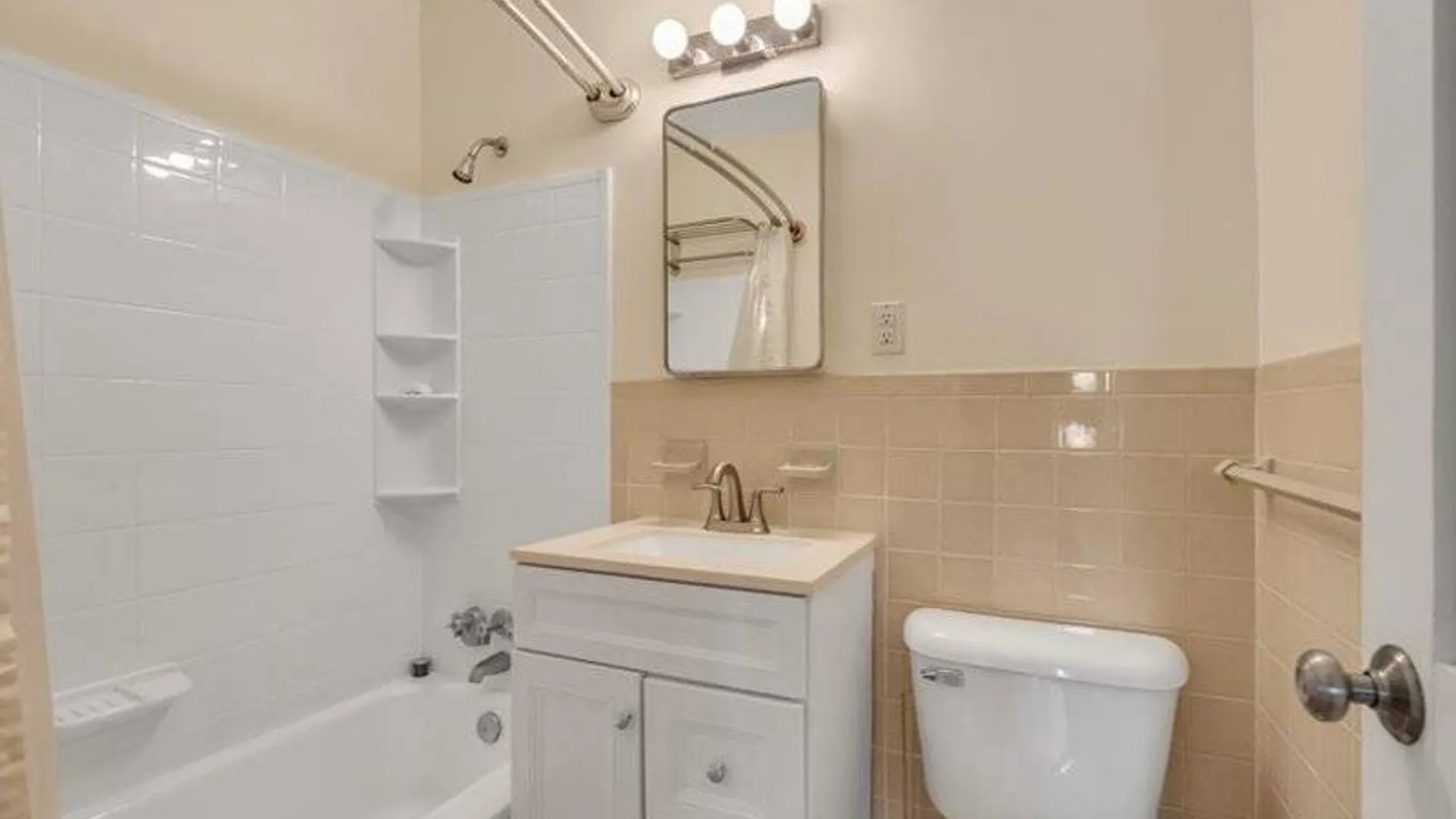 Property at 2915 West 5 Street, Brooklyn, NY 11224 9