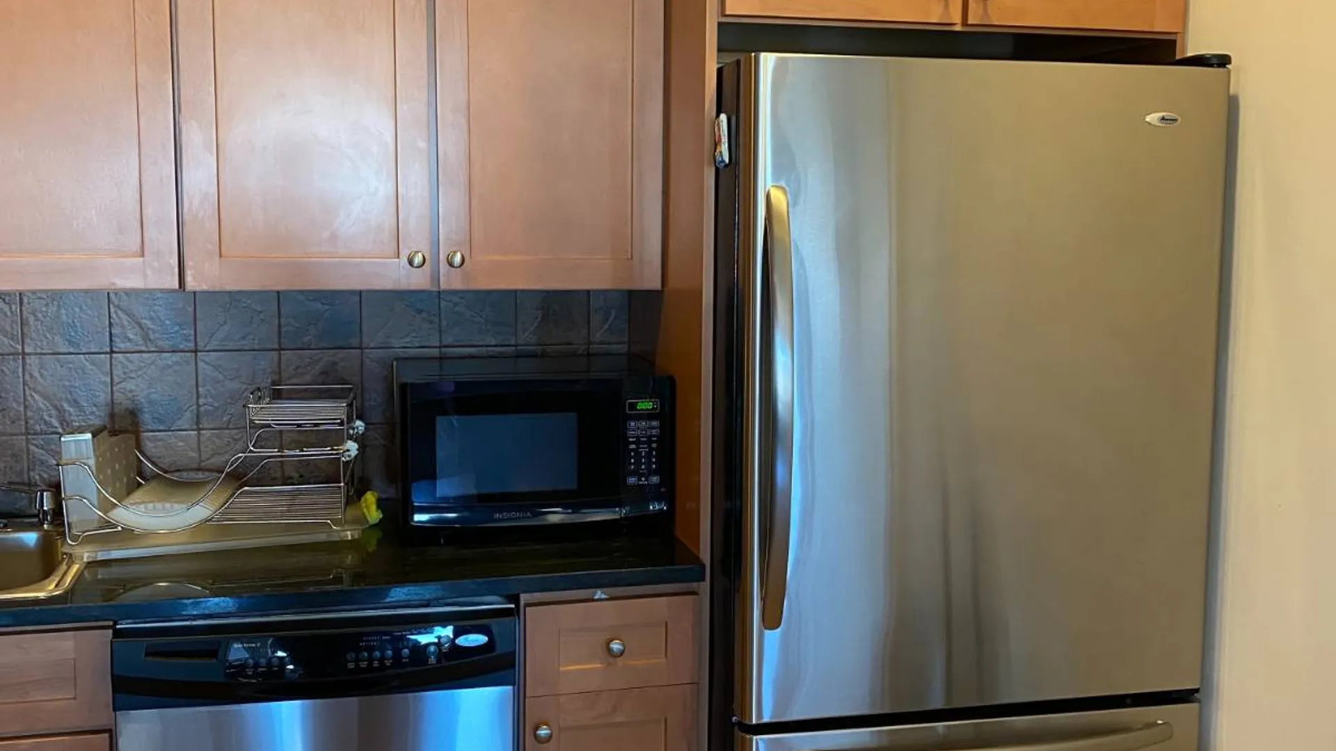Property at 1425 Broadway, Astoria, NY 11106 2