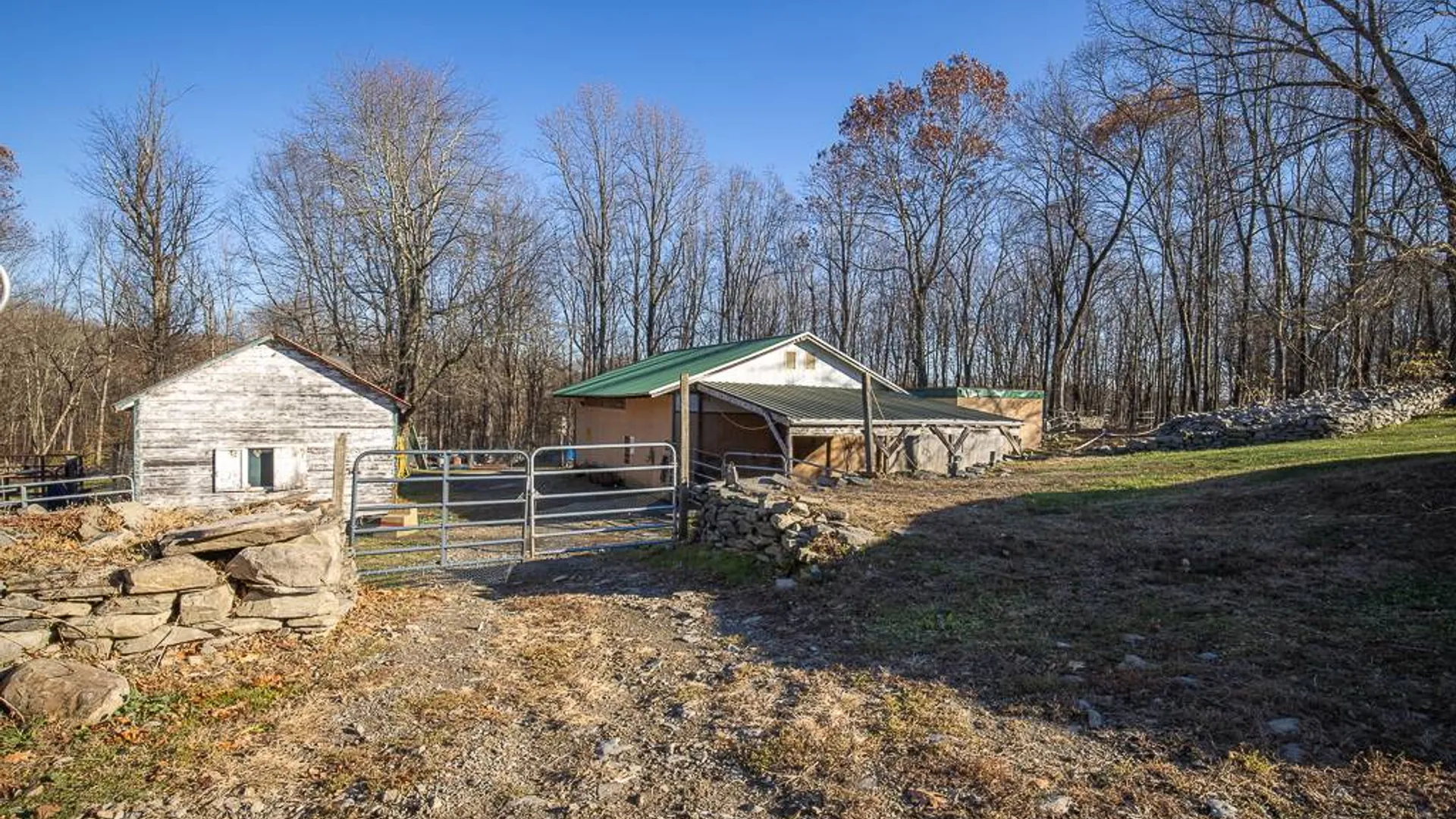 Property at 355 Fosler Rd, Wallkill, NY 12589 3